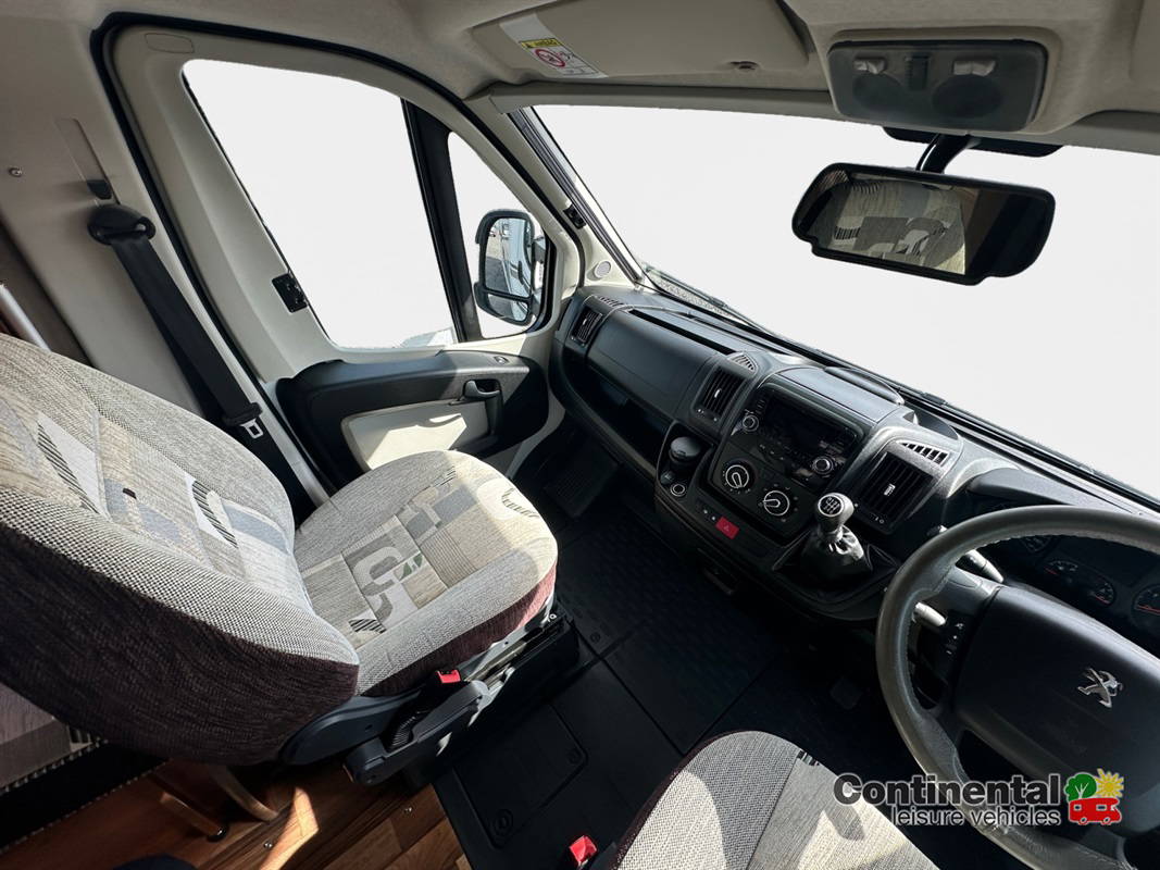 2015 Autosleeper Nuevo For Sale Ros341 12