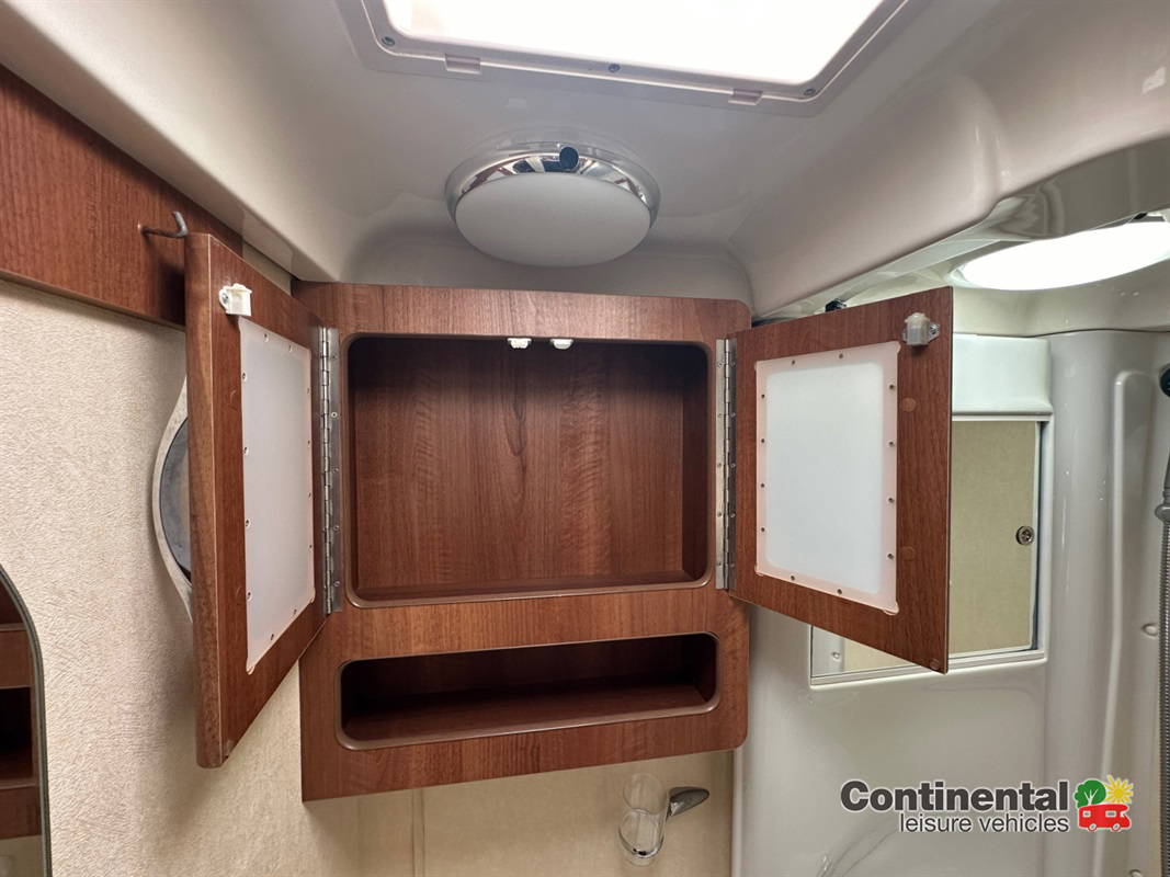 2015 Autosleeper Nuevo For Sale Ros341 60