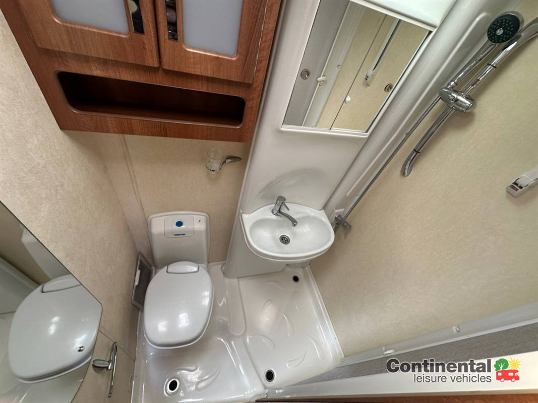 2015 Autosleeper Nuevo For Sale Ros341 61