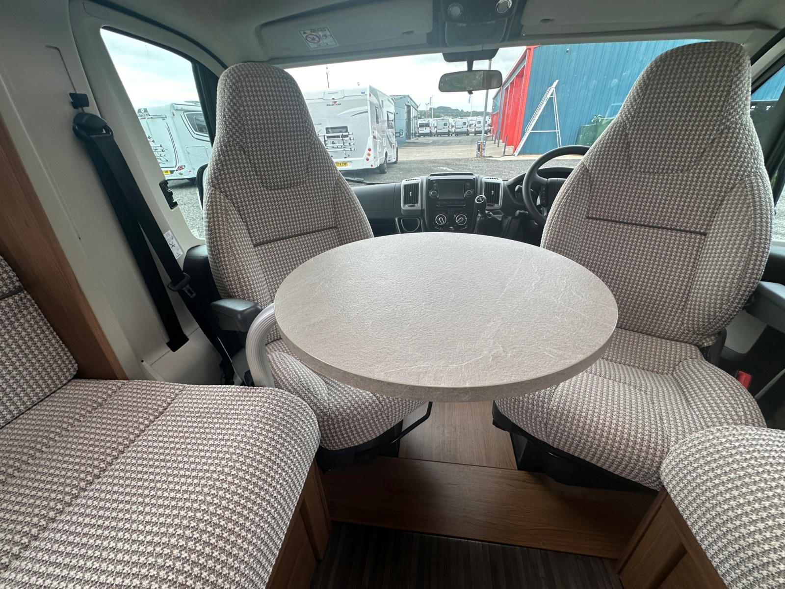 2017 Autotrail Tracker Rs For Sale Uc6171 19