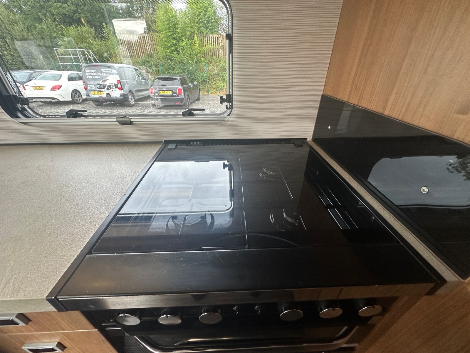 2017 Autotrail Tracker Rs For Sale Uc6171 25