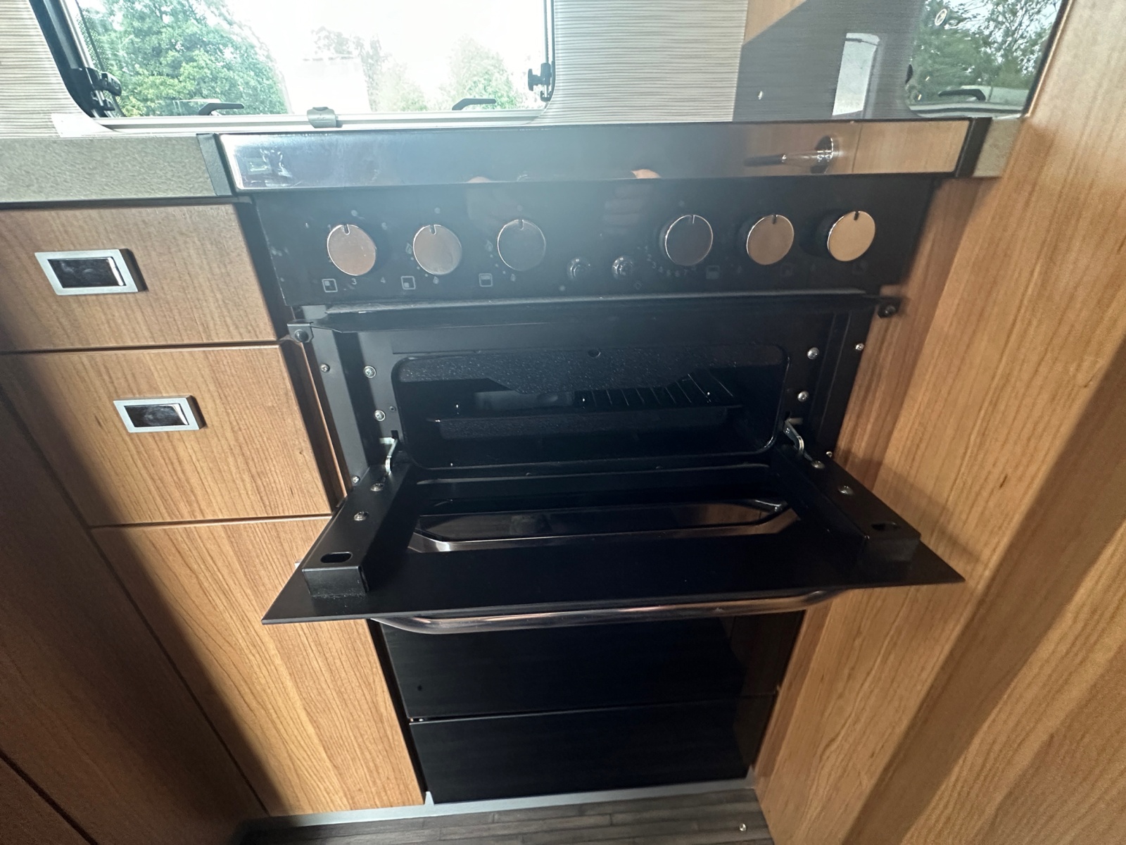 2017 Autotrail Tracker Rs For Sale Uc6171 29