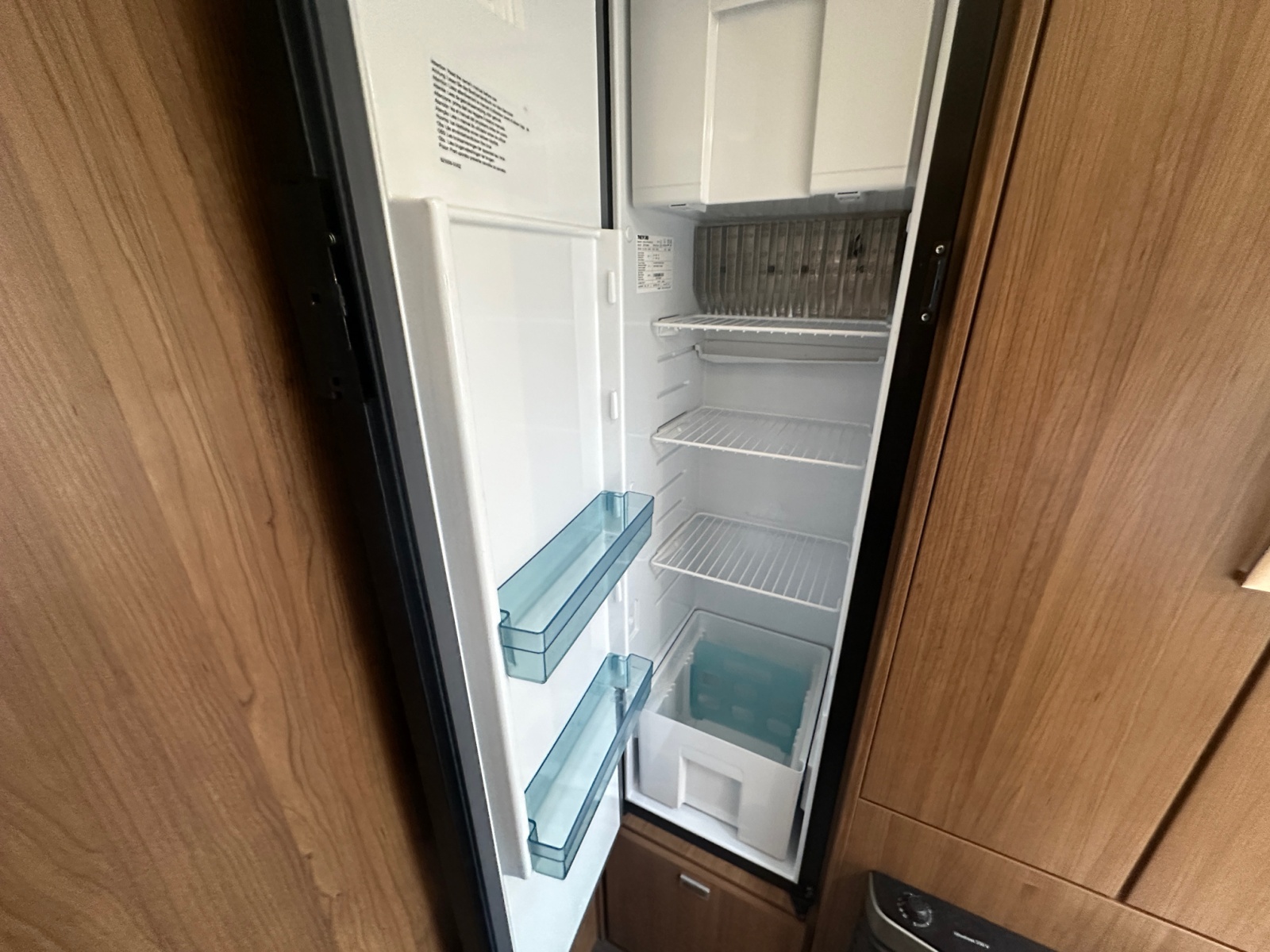 2017 Autotrail Tracker Rs For Sale Uc6171 33