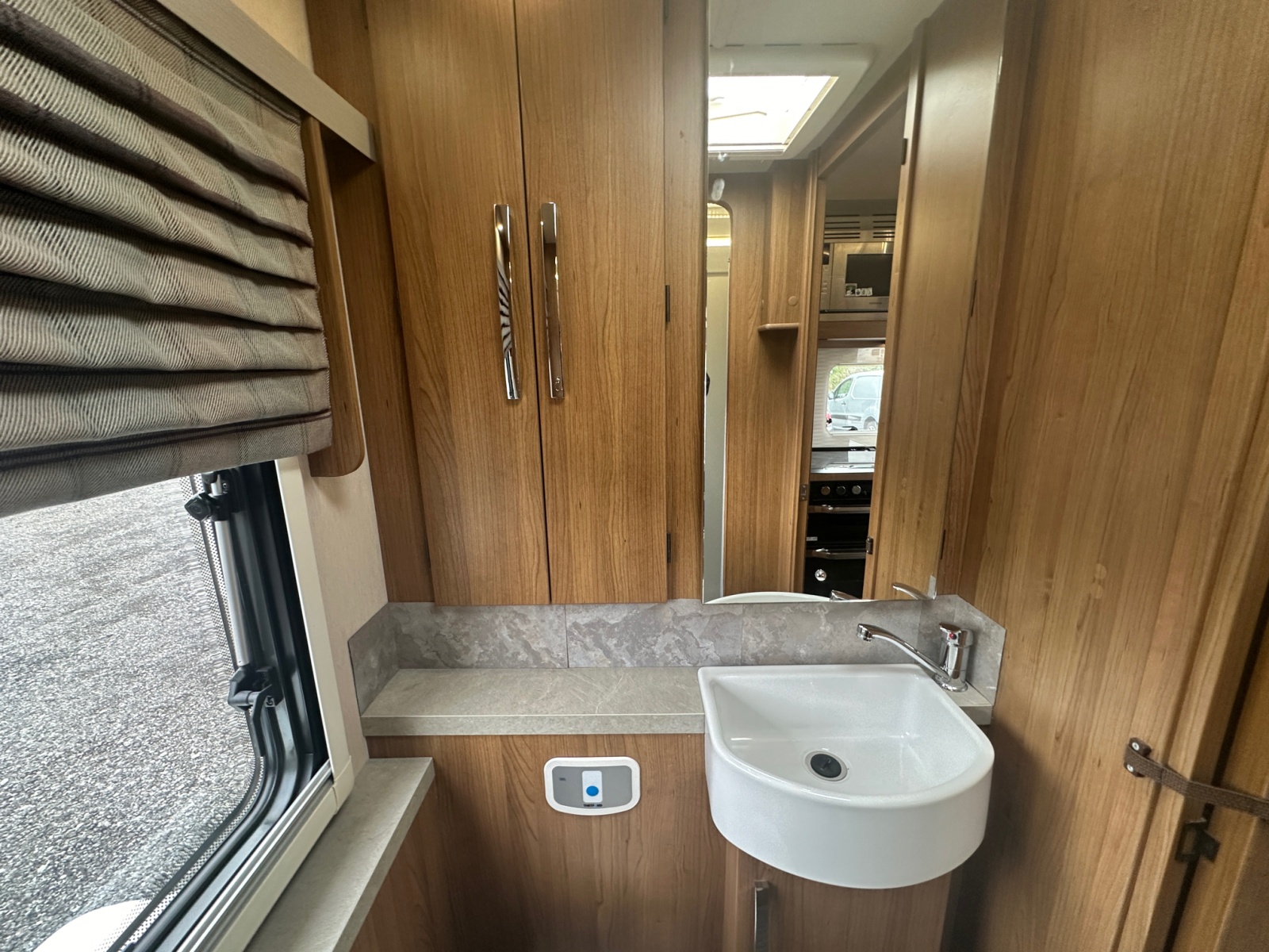 2017 Autotrail Tracker Rs For Sale Uc6171 44