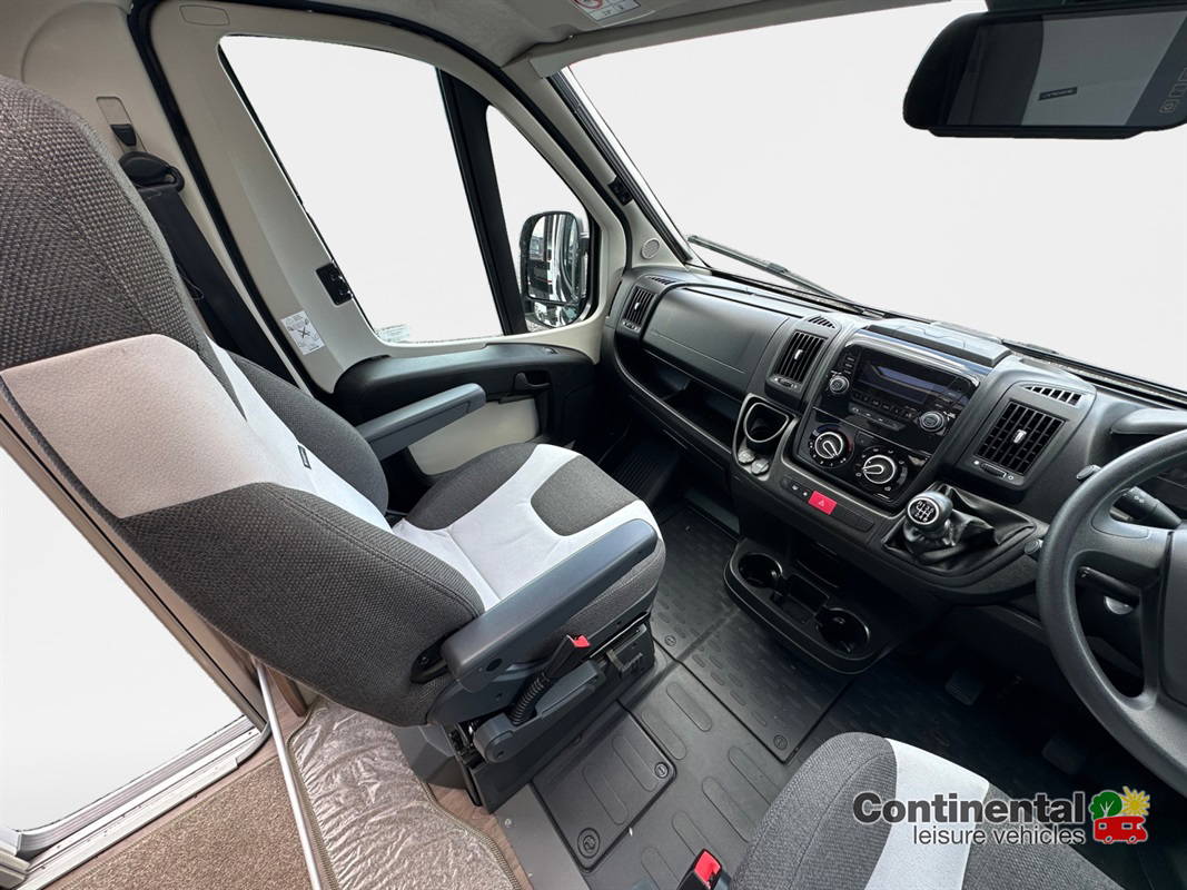 2018 Swift Rio 320 For Sale Uc6245 12