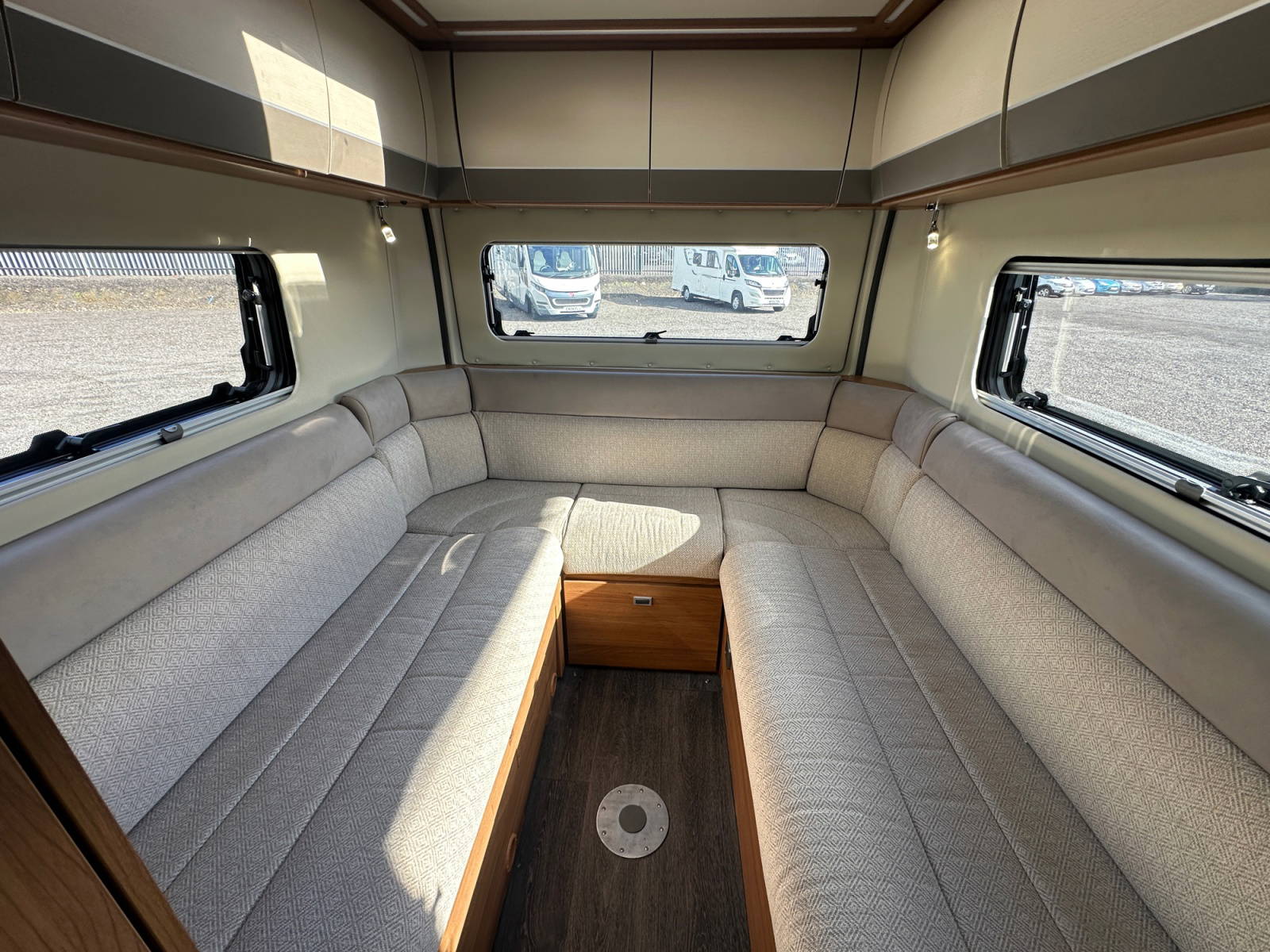 2019 Auto Trail V Line 634 Sport For Sale ROS370 32