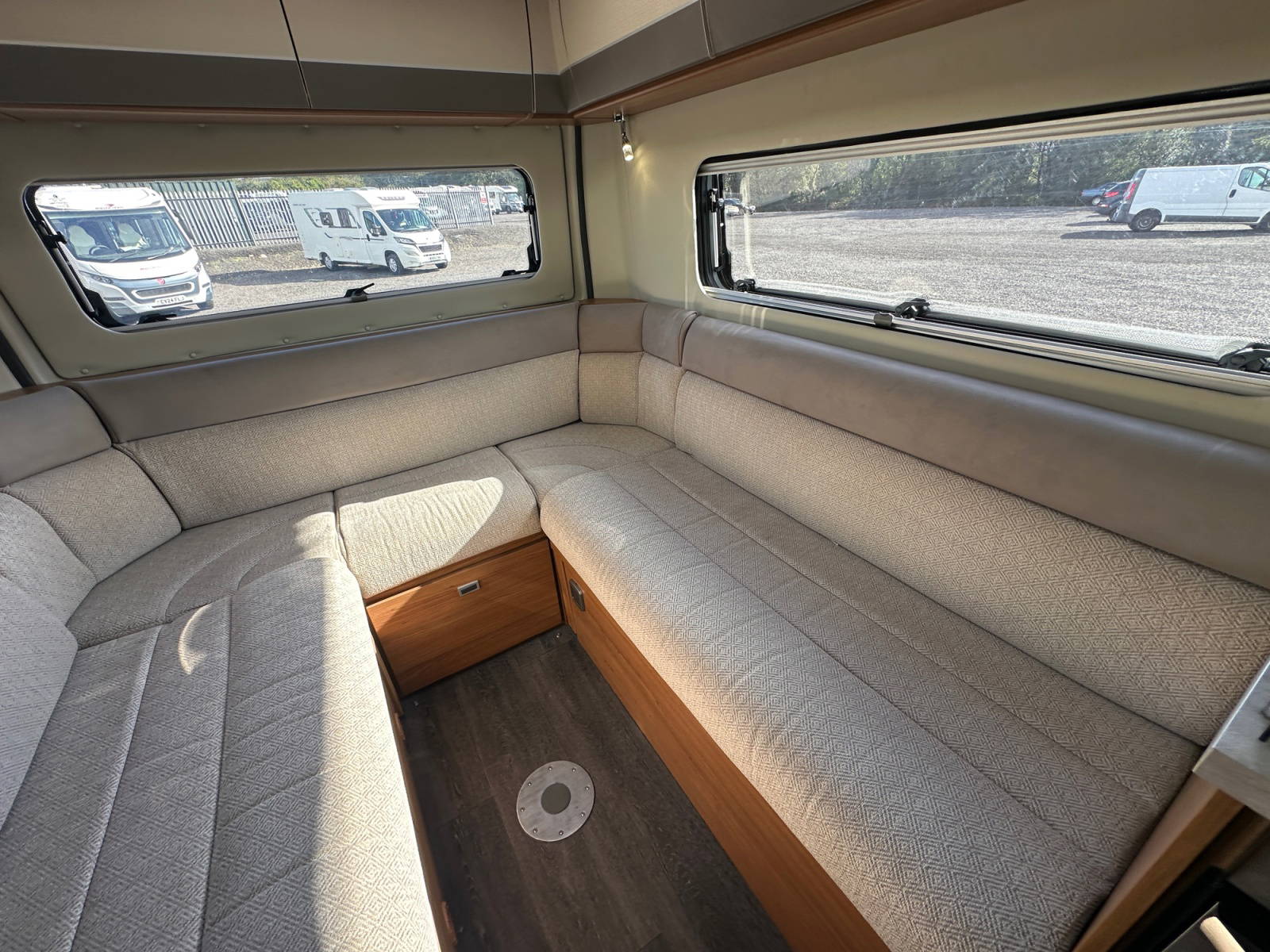 2019 Auto Trail V Line 634 Sport For Sale ROS370 34