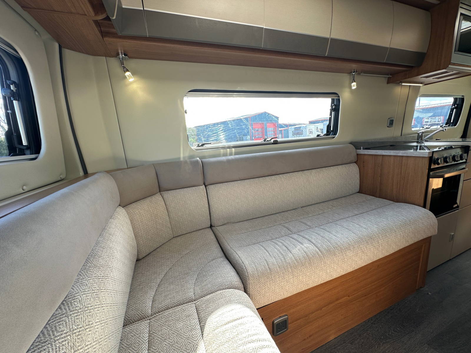 2019 Auto Trail V Line 634 Sport For Sale ROS370 35