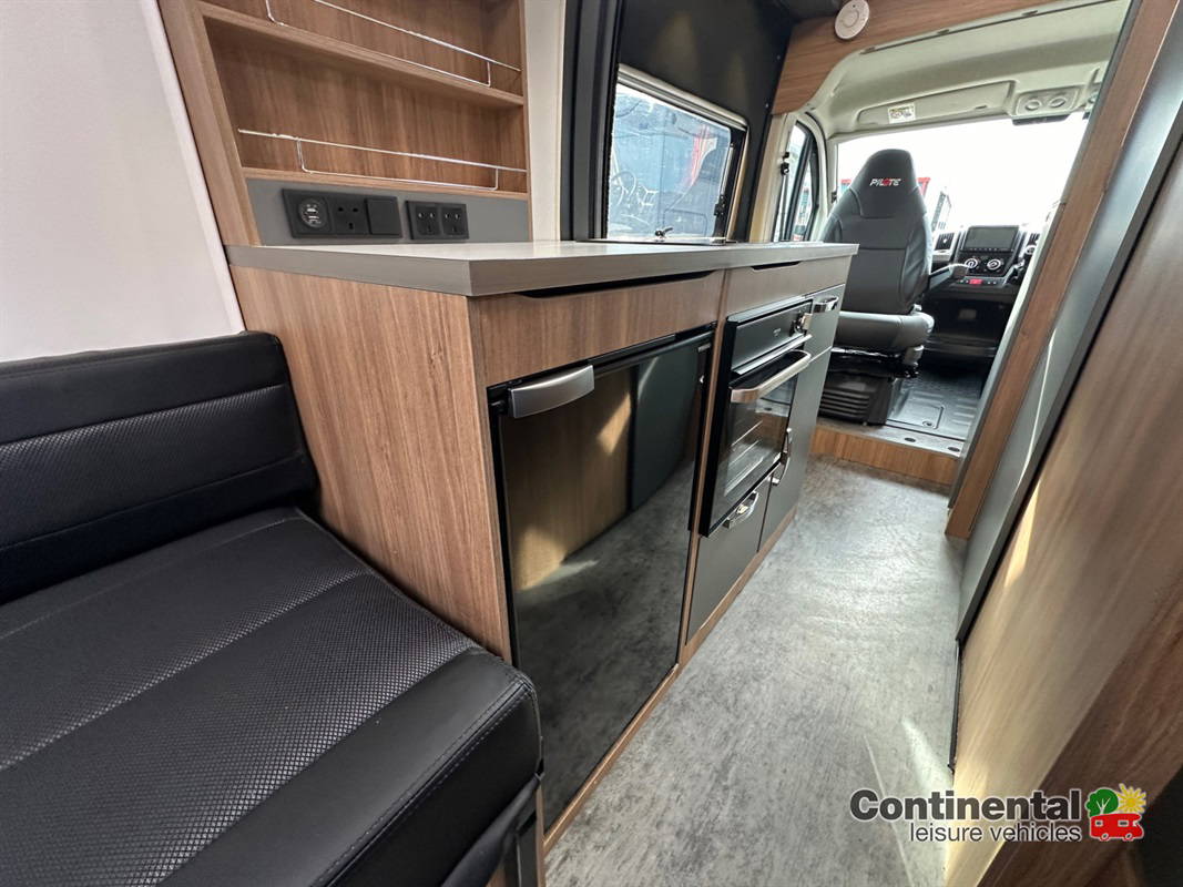 2022 Pilote V630 LG Van For Sale UC6207 30