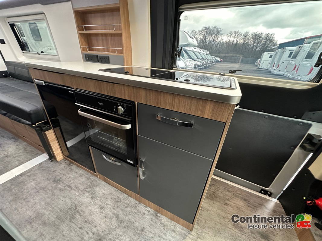 2022 Pilote V630 LG Van For Sale UC6207 66