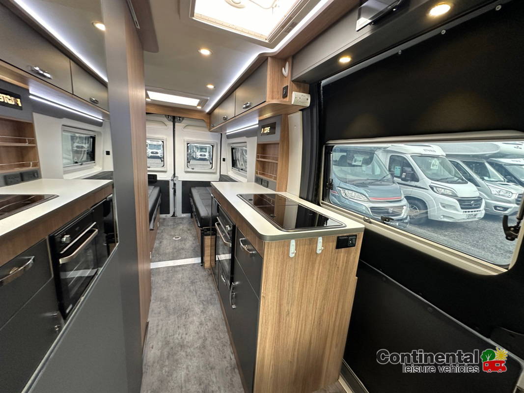 2022 Pilote V630 LG Van For Sale UC6207 68