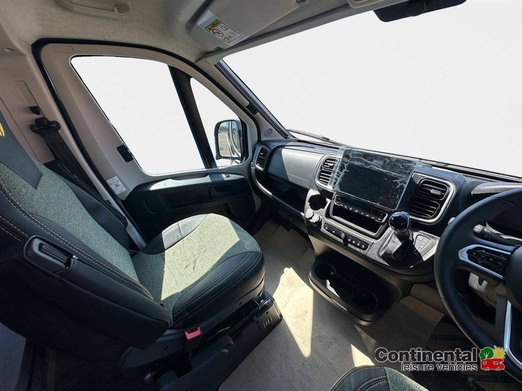 2025 Sunlight Cliff 540rt For Sale Su5228 11
