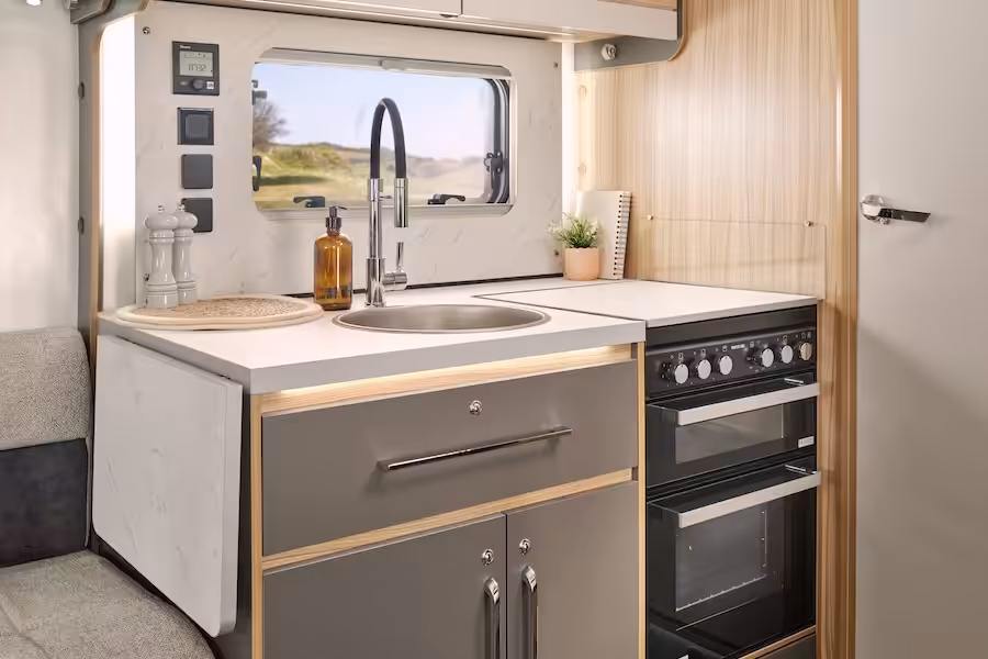 Bailey Adamo Interior 2