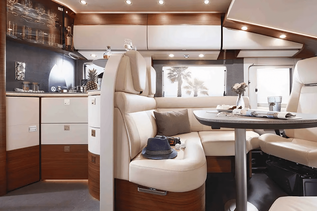 Chic C Line Interior
