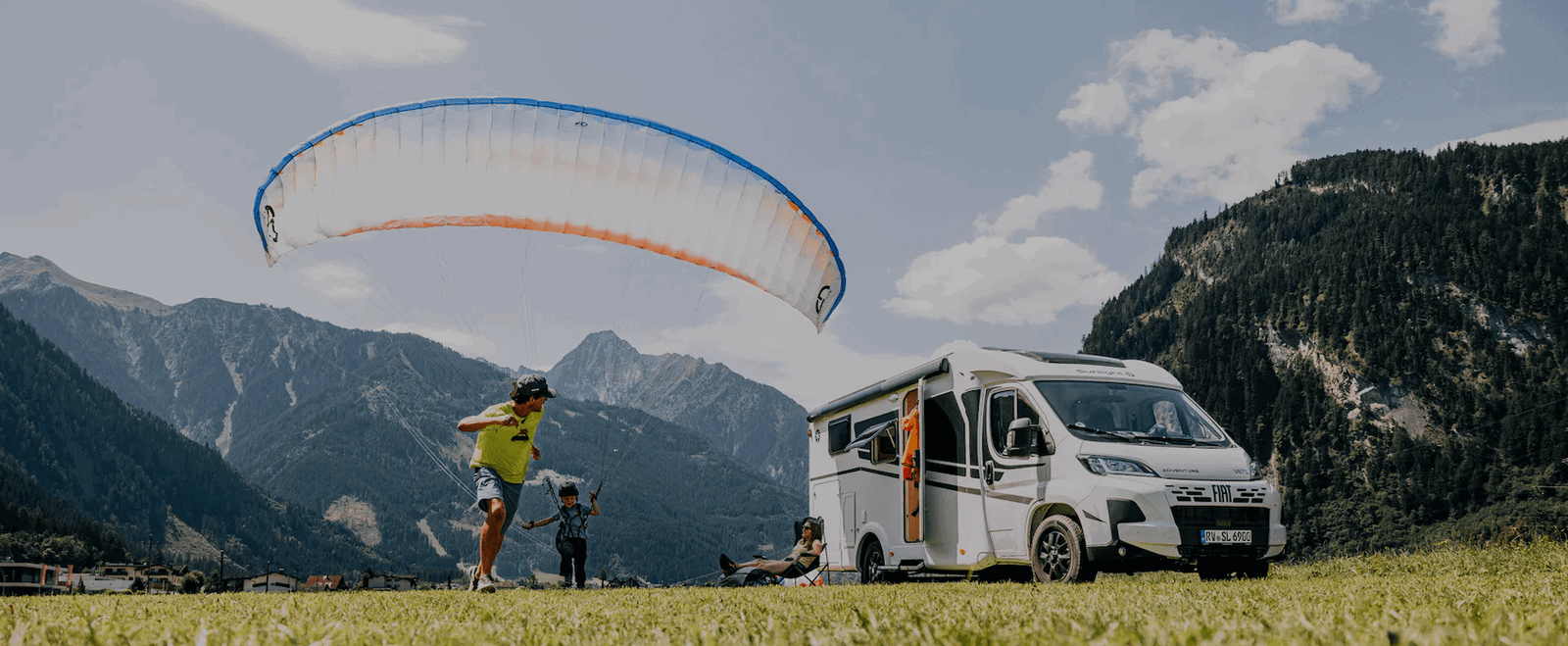 Sunlight Motorhomes Desktop Header 1