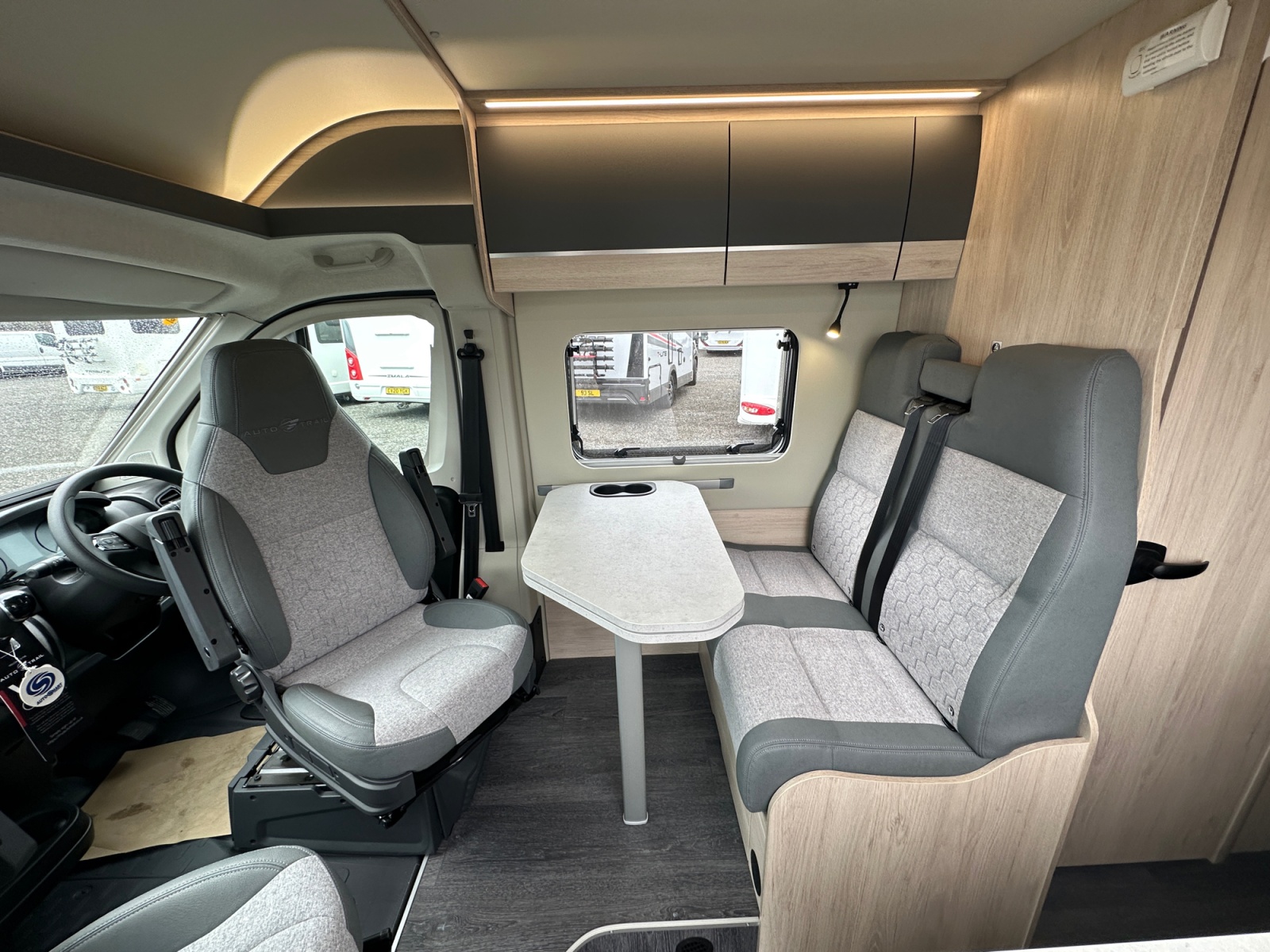 2026 Autotrail Expedition 68XL Flex For Sale AT5330 15