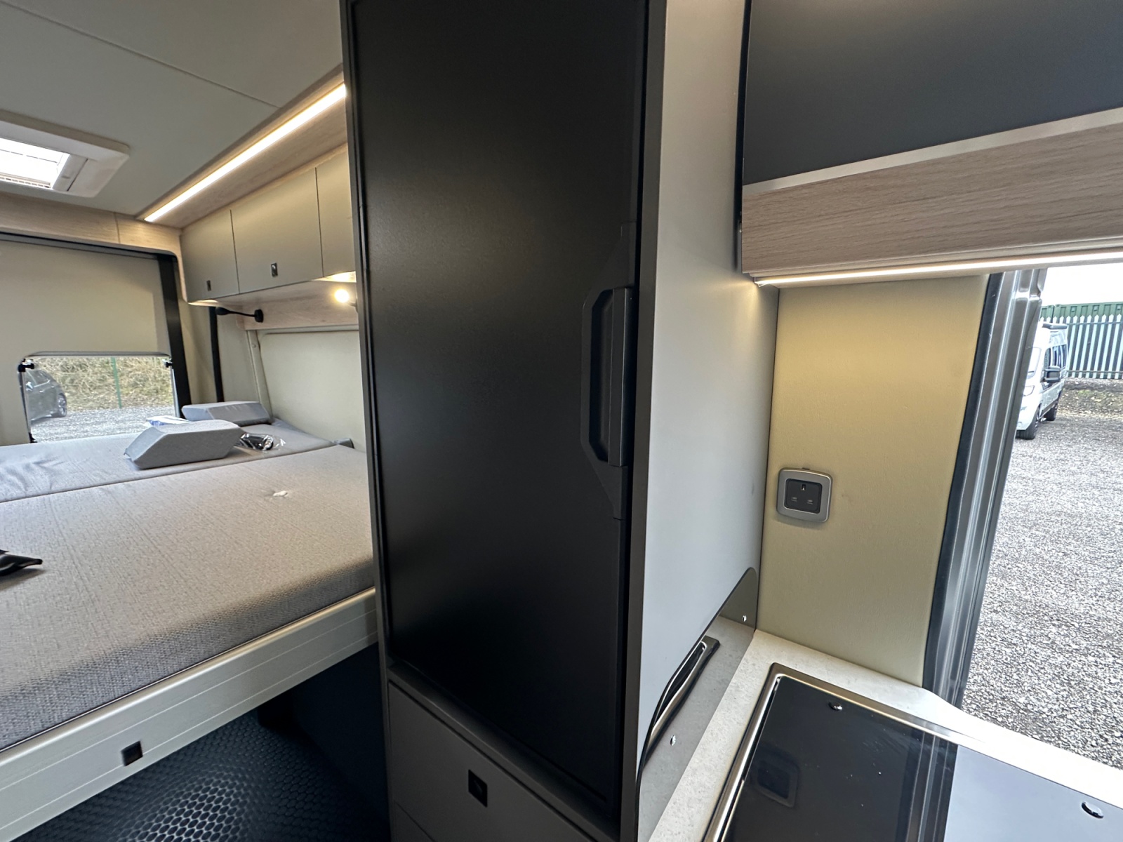 2026 Autotrail Expedition 68XL Flex For Sale AT5330 27