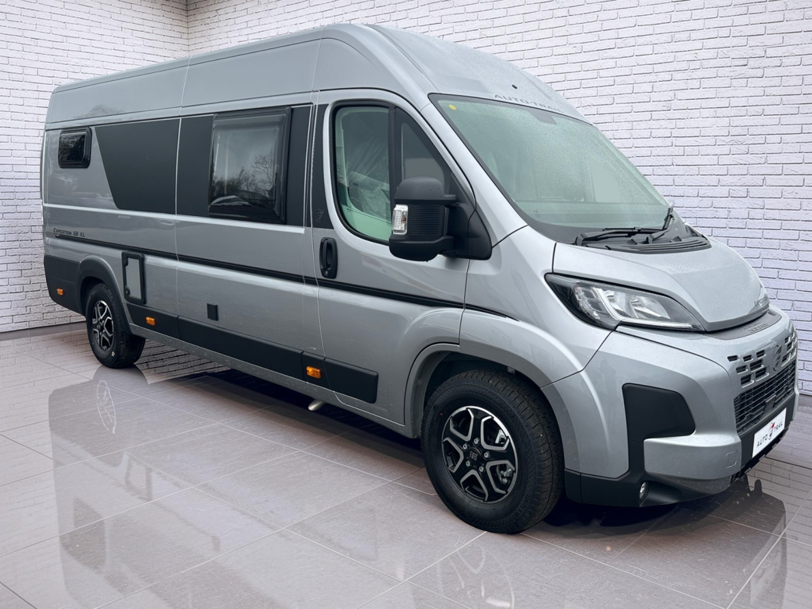 2026 Autotrail Expedition 68XL Flex For Sale AT5330 6