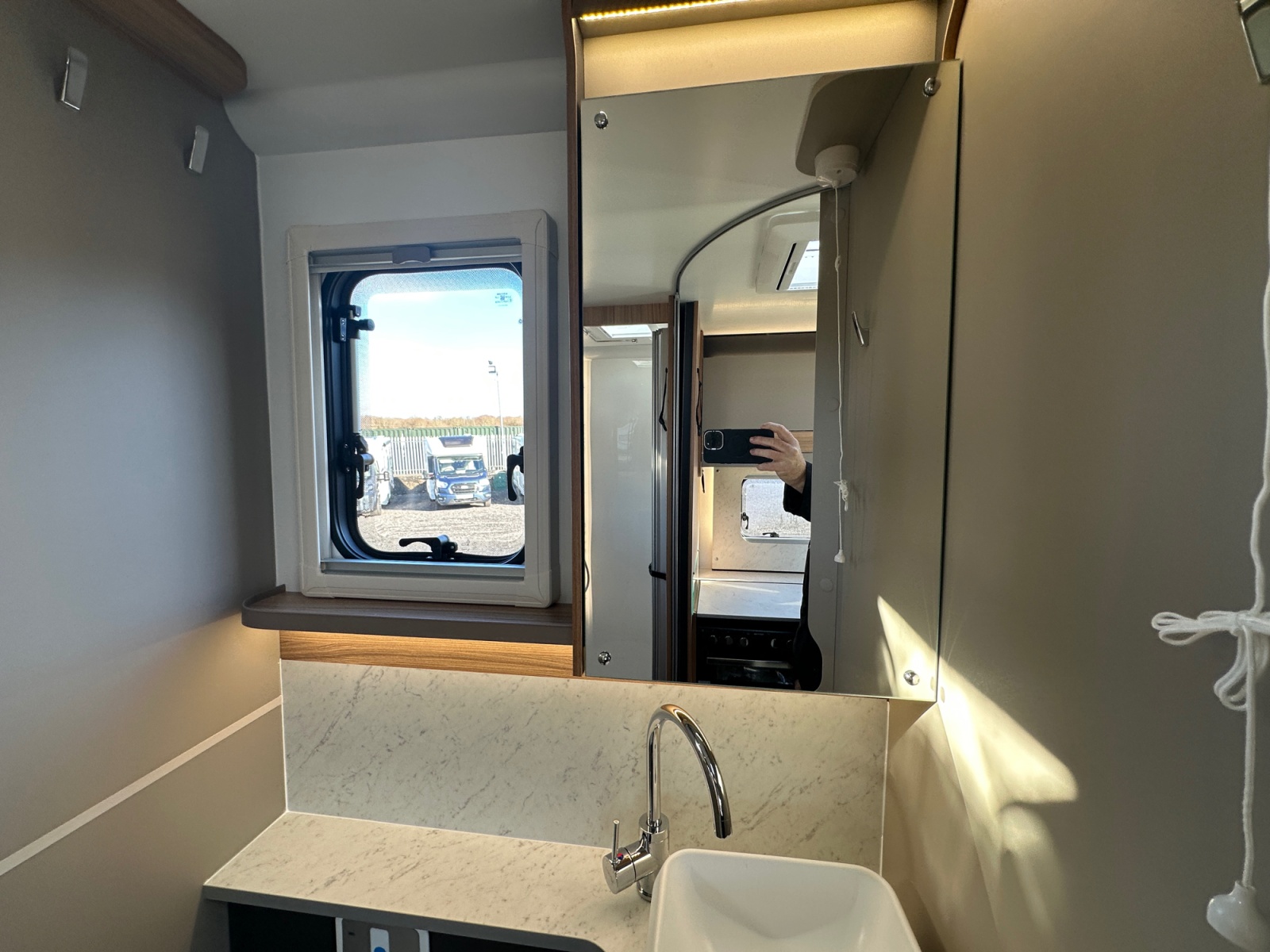 2026 Bailey Adamo 69 4 For Sale BM5301 55