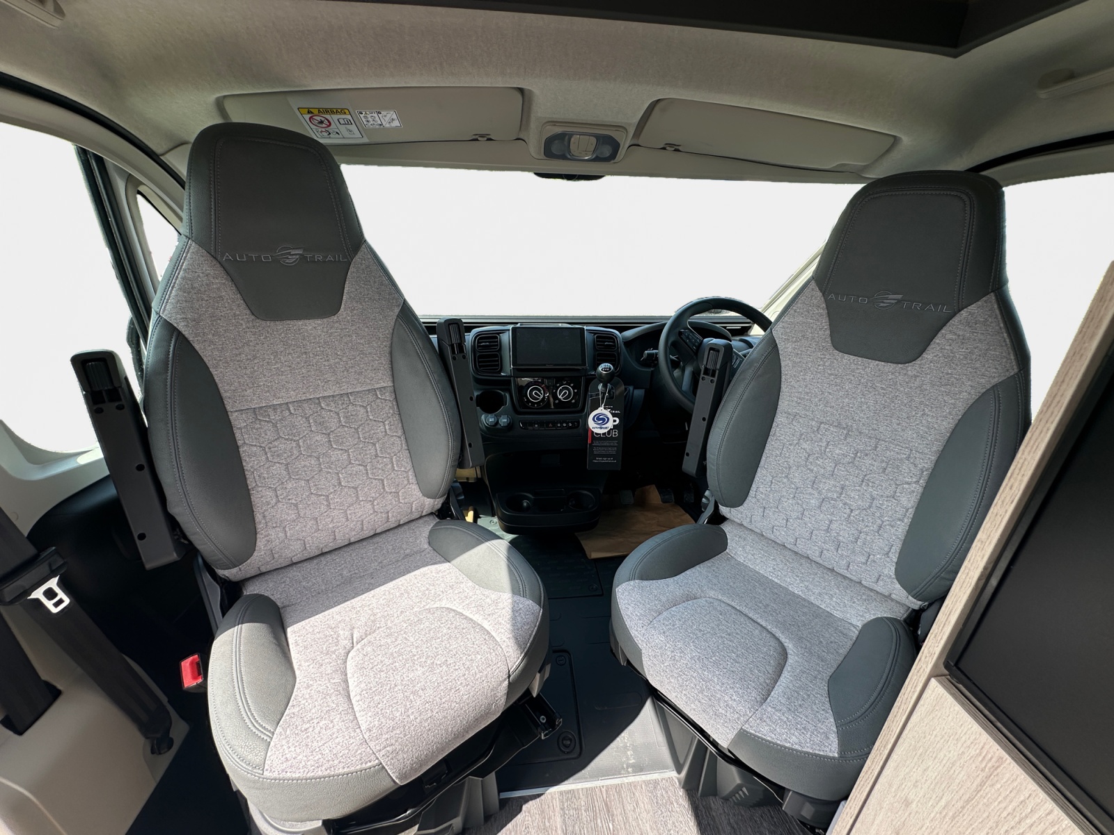 2026 Autotrail Expedition 66 For Sale AT5354 1