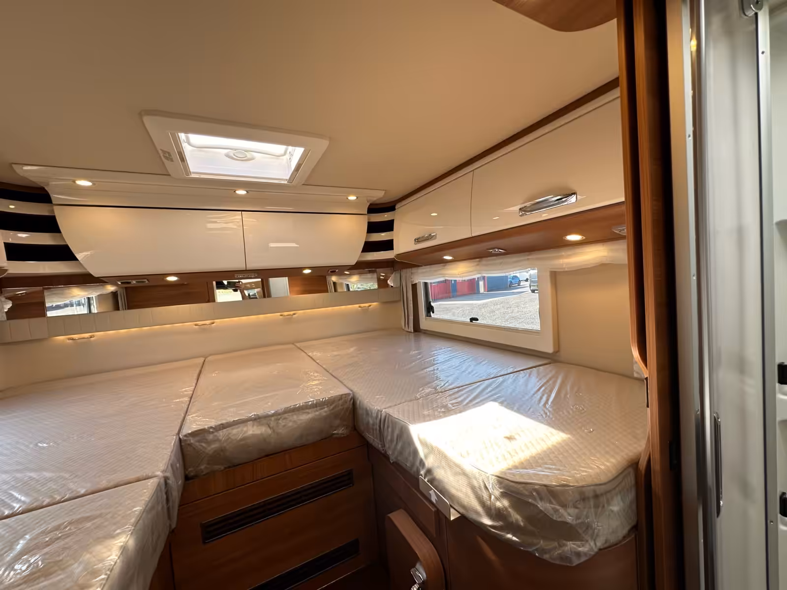2025 Carthago C Line T 4.9 LE For Sale CA5216 44