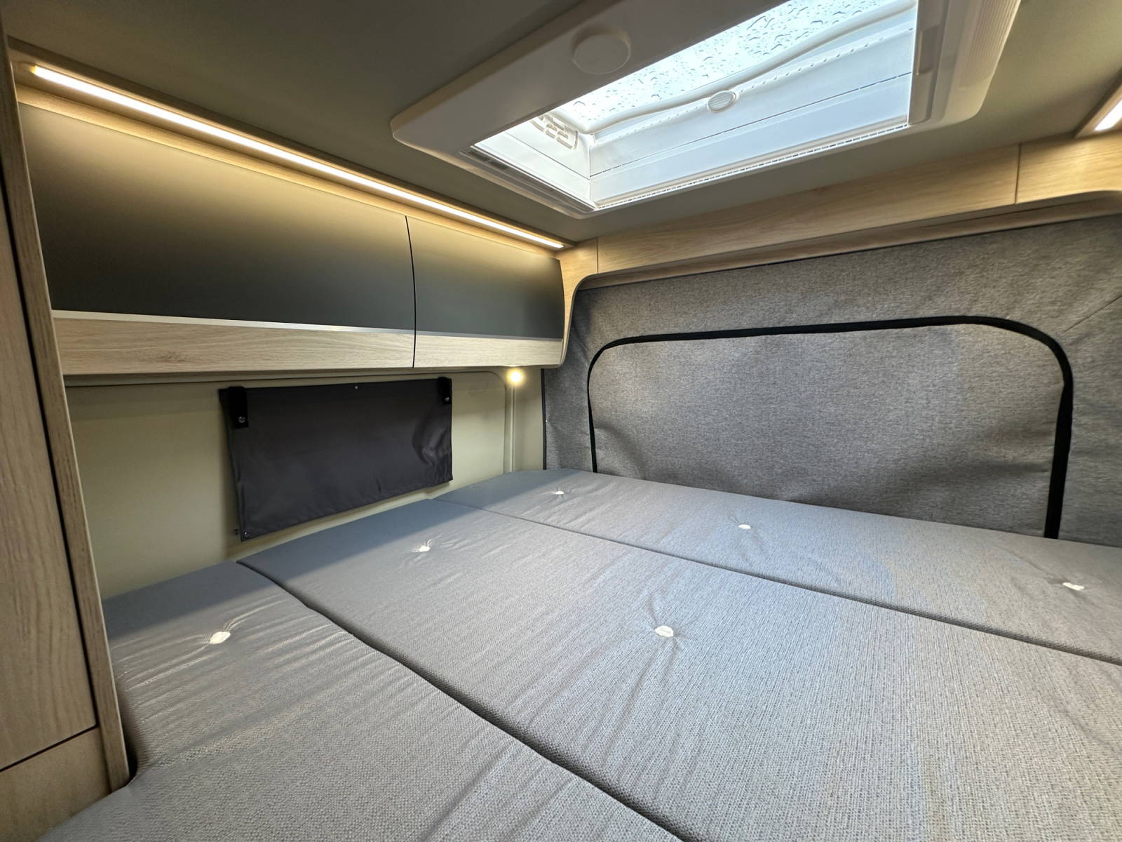2026 Autotrail Expedition 68 For Sale AT5322 13