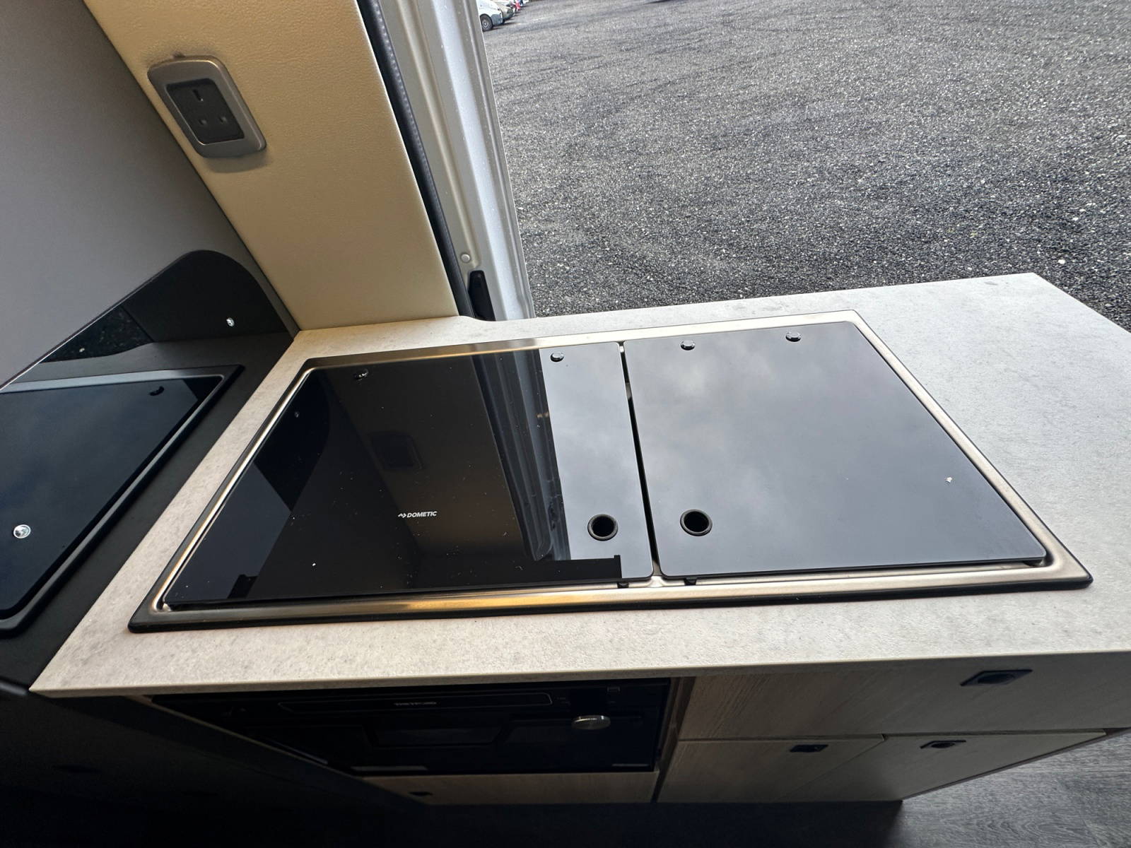 2026 Autotrail Expedition 68 For Sale AT5322 33