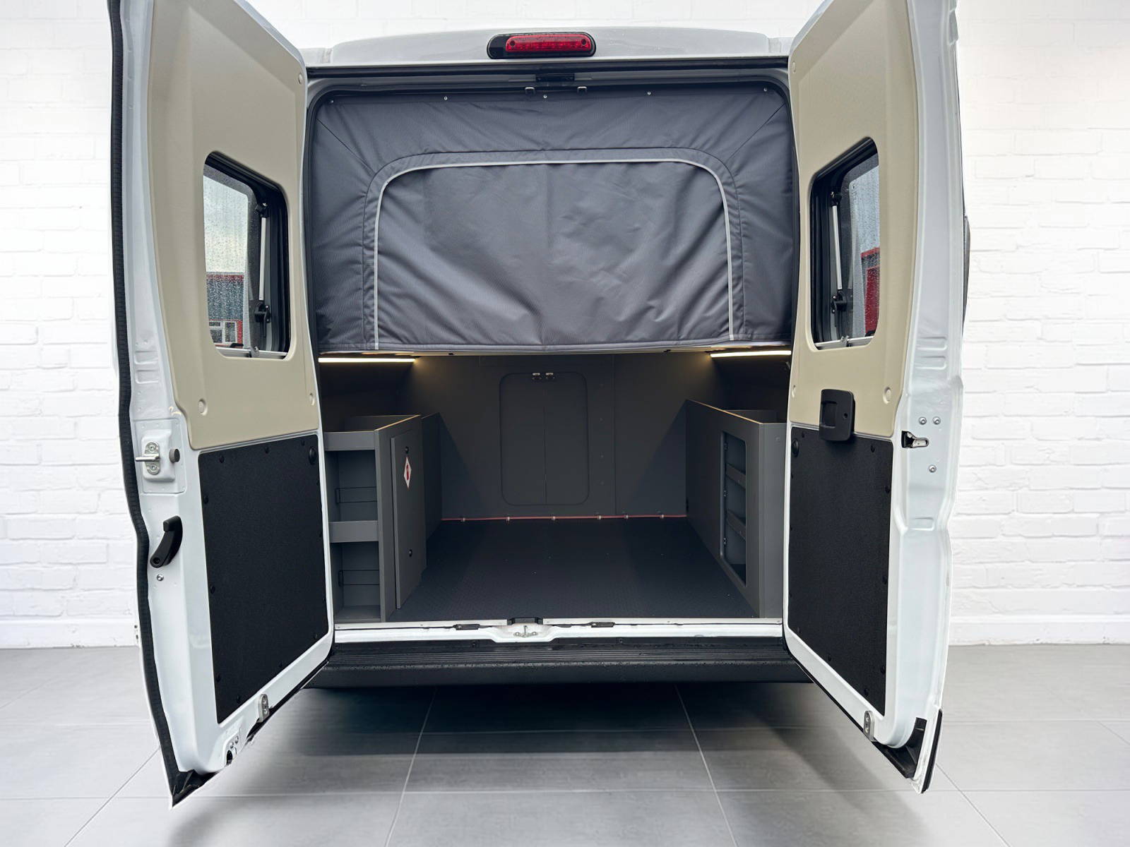 2026 Autotrail Expedition 68 For Sale AT5322 41