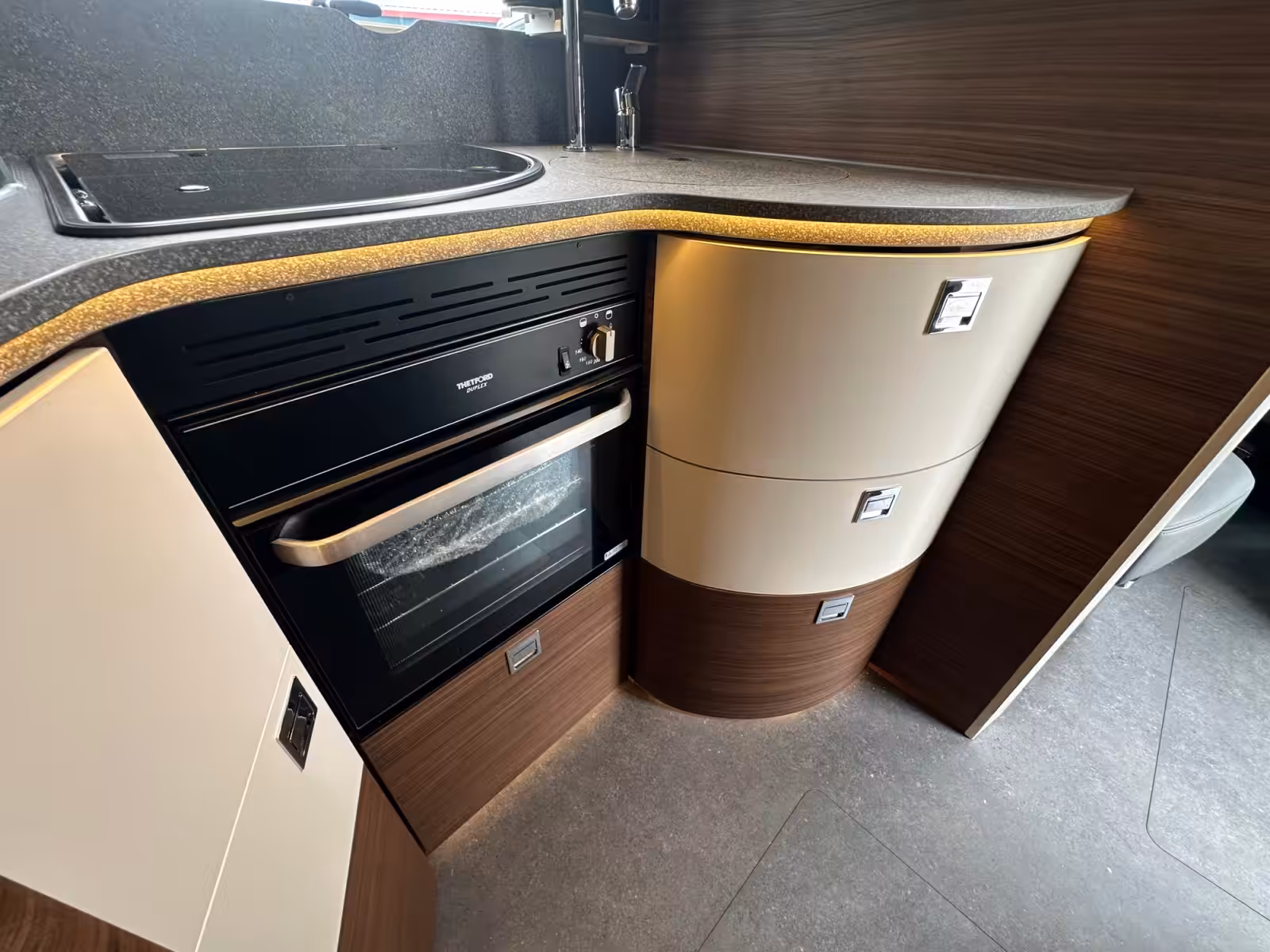 2026 Carthago C Line 5.0 QB L Motorhome For Sale CA5375 28