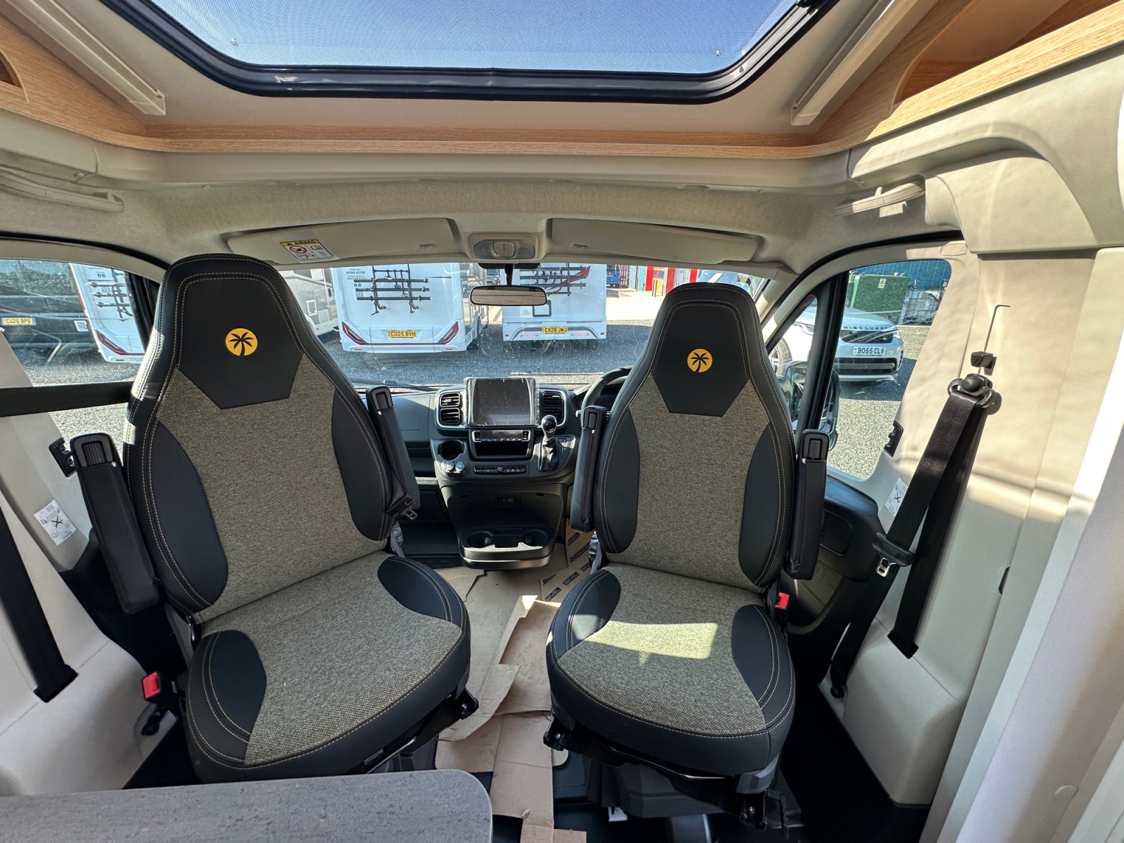 2025 Sunlight V66 Adventure For Sale SU5326 14