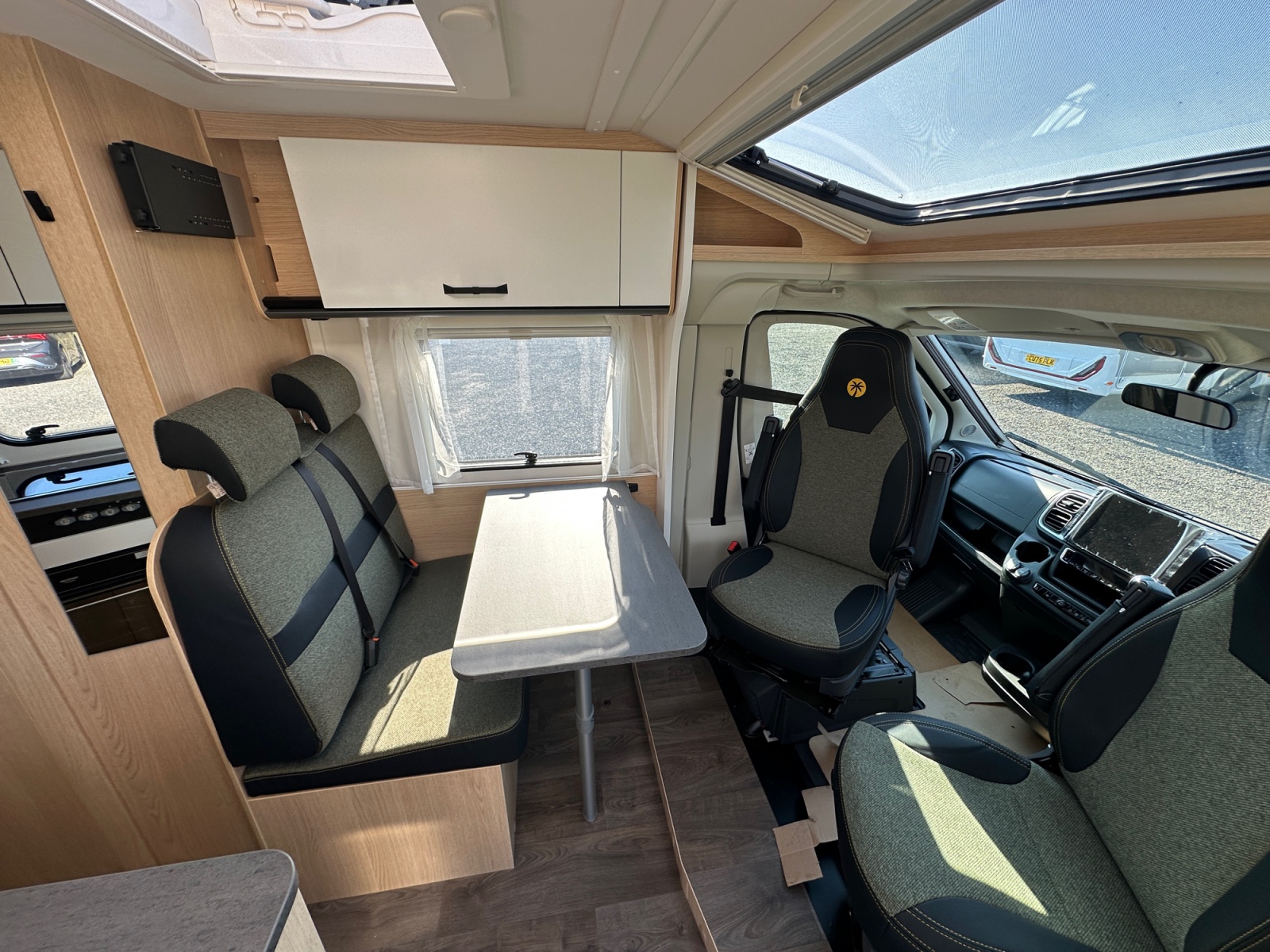 2025 Sunlight V66 Adventure For Sale SU5326 15