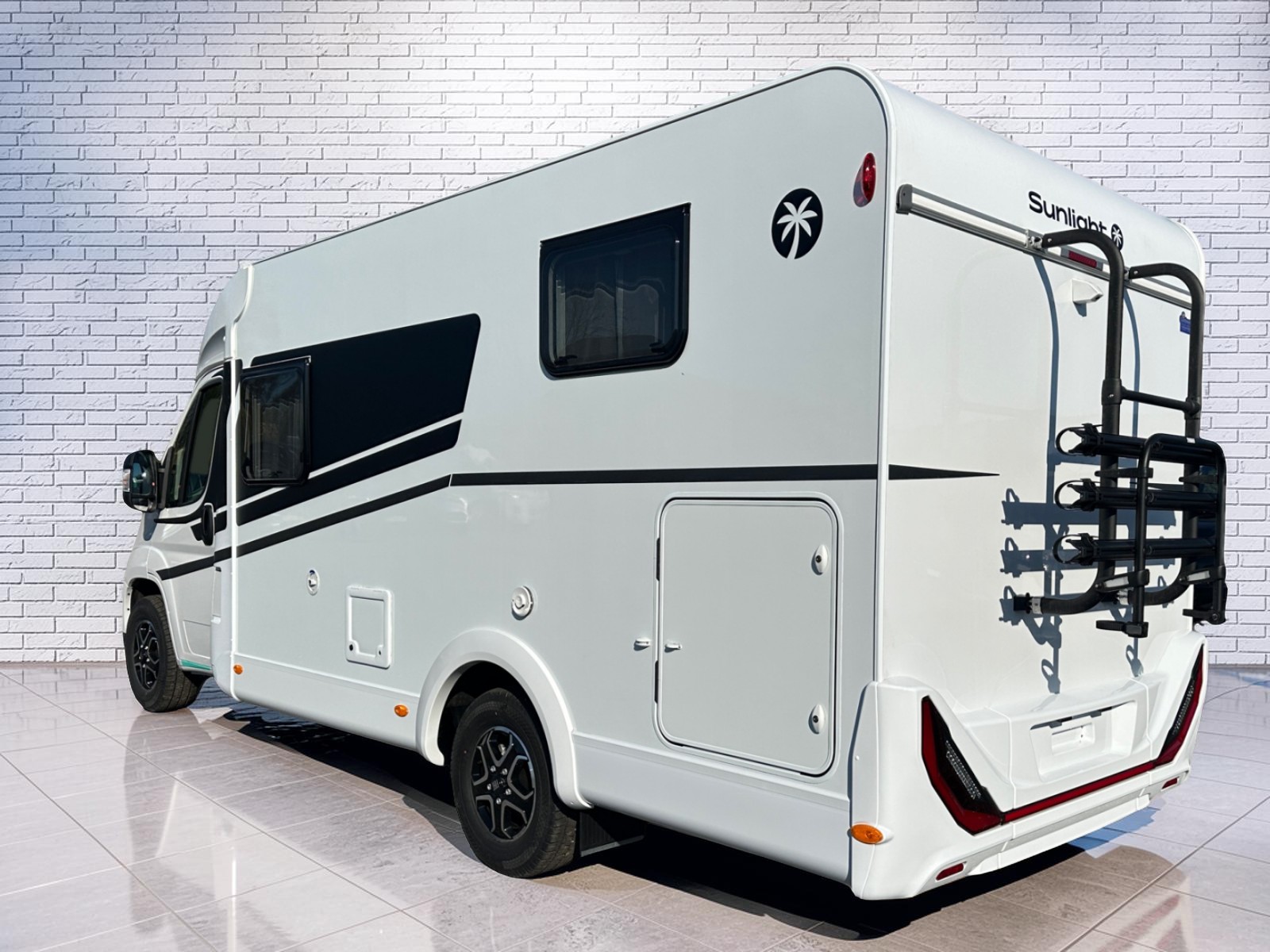 2025 Sunlight V66 Adventure For Sale SU5326 3