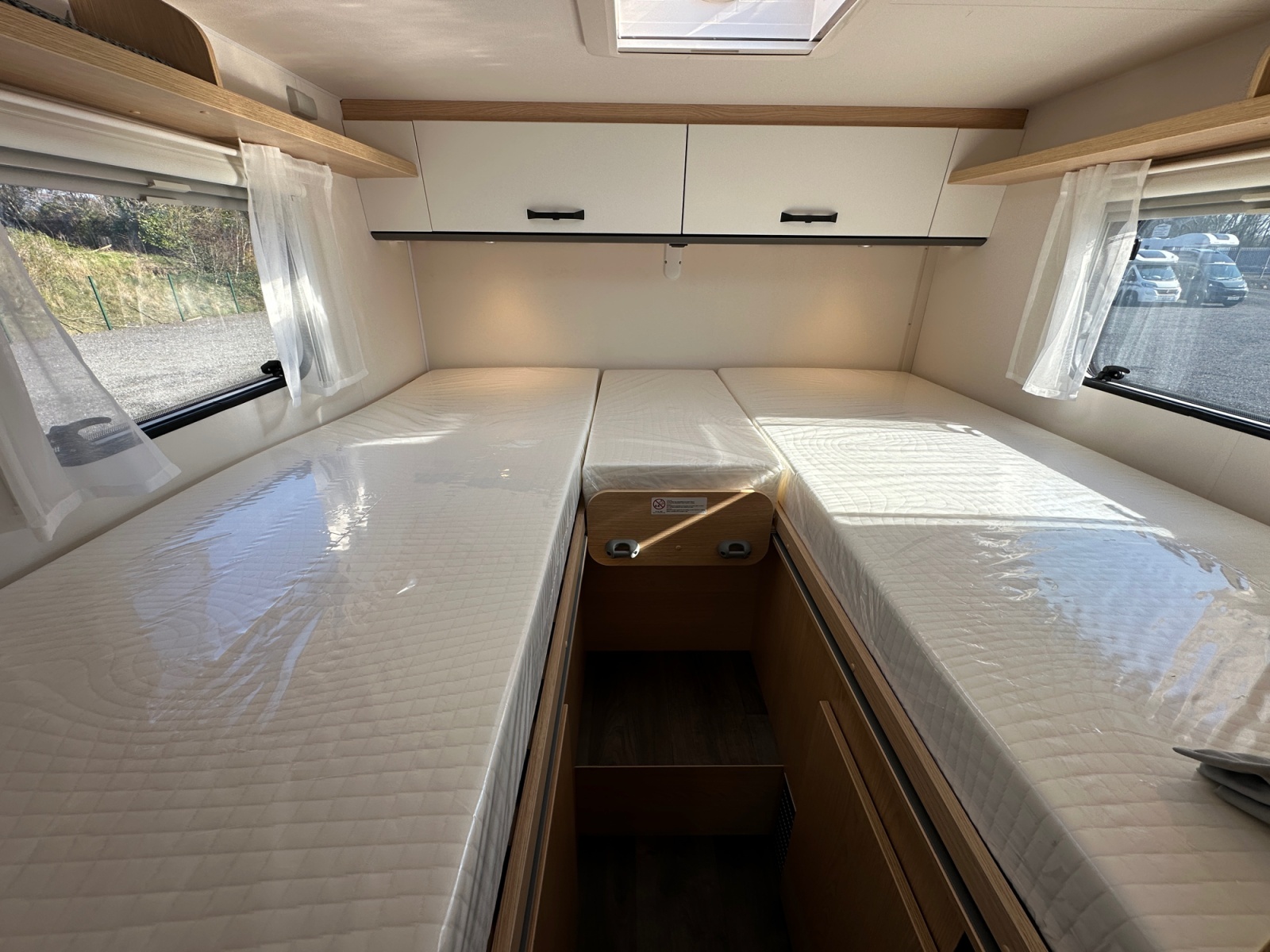2025 Sunlight V66 Adventure For Sale SU5326 31