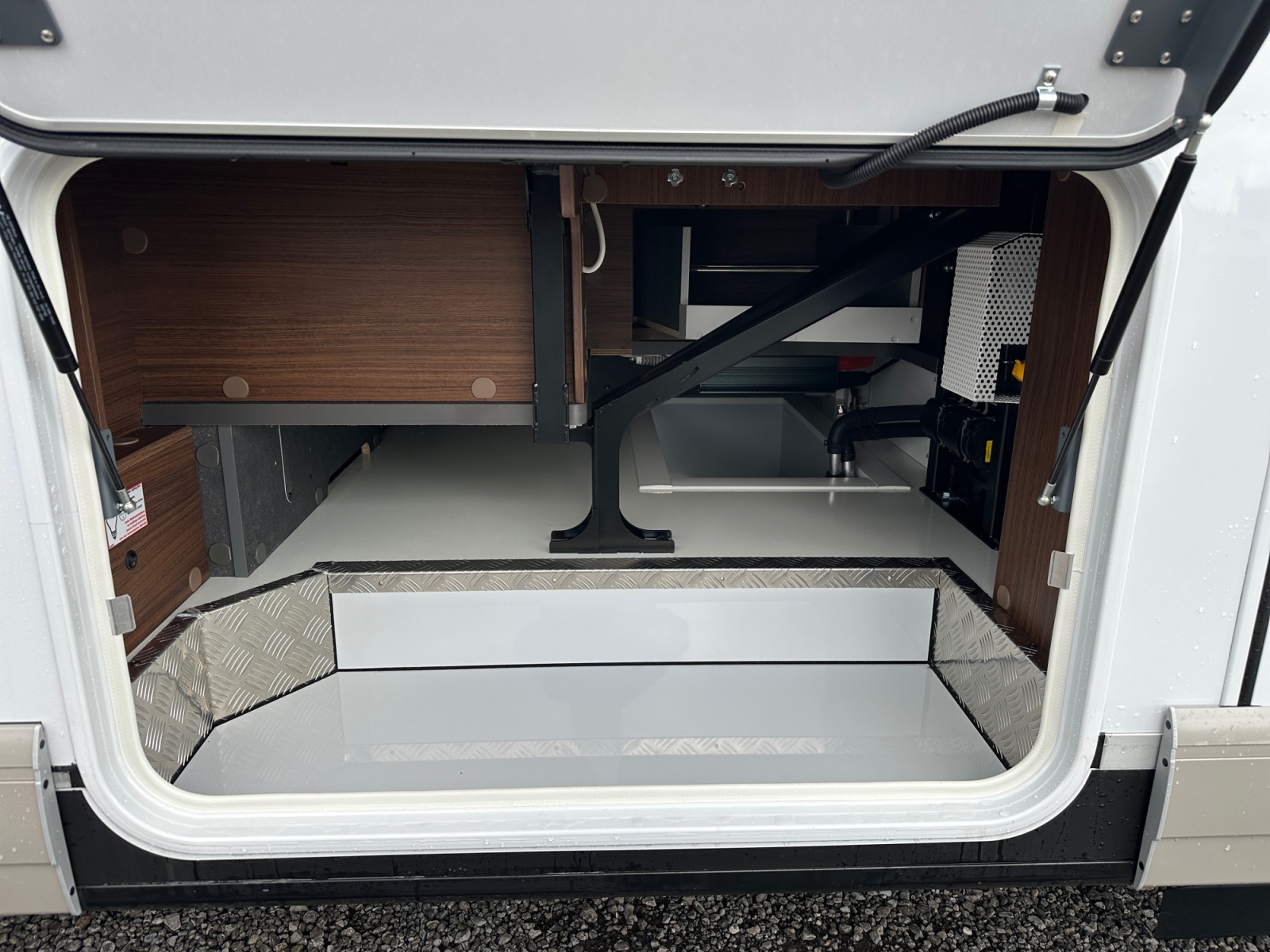 2026 Carthago Chic C Line I 4.9 LE For Sale CA5328 20