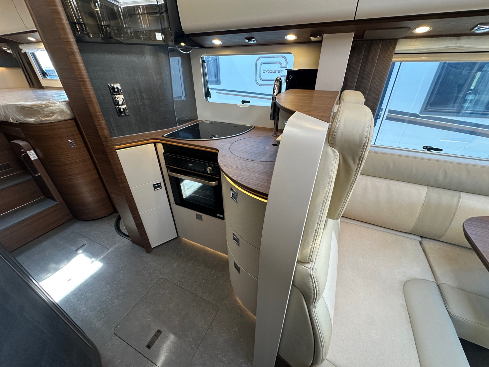 2026 Carthago Chic C Line I 4.9 LE For Sale InteriorCA5328 14