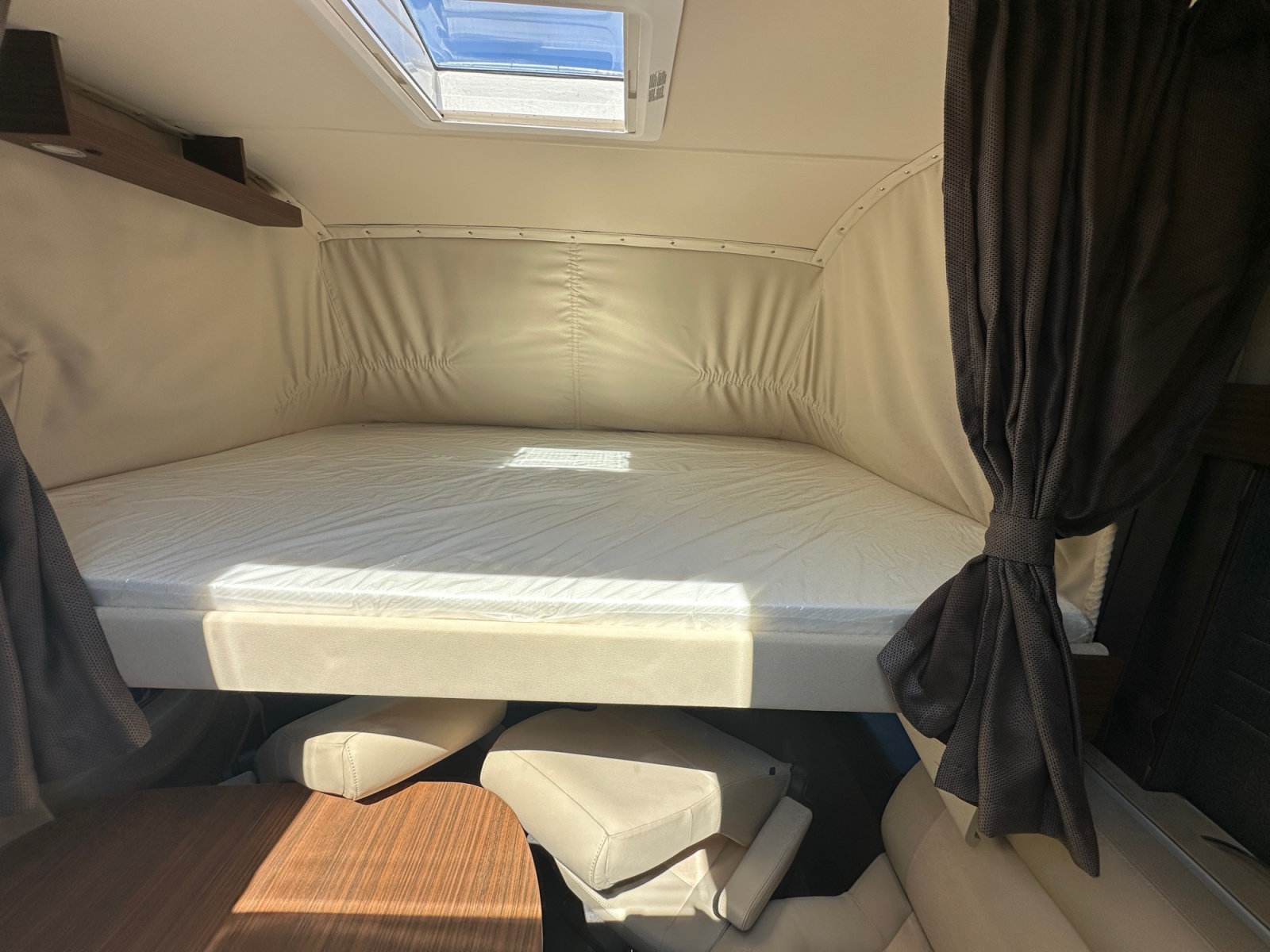 2026 Carthago Chic C Line I 4.9 LE For Sale InteriorCA5328 17