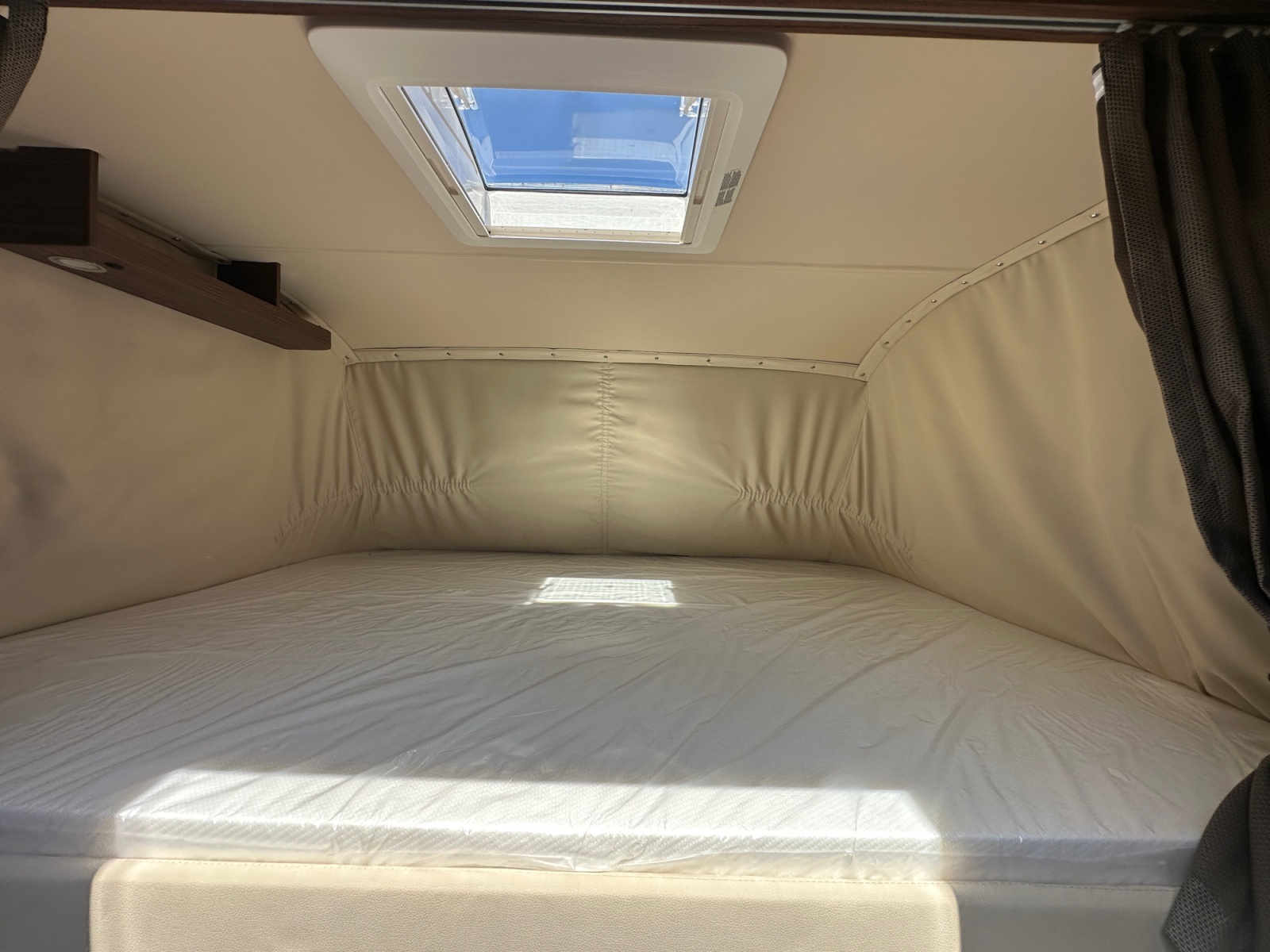 2026 Carthago Chic C Line I 4.9 LE For Sale InteriorCA5328 18