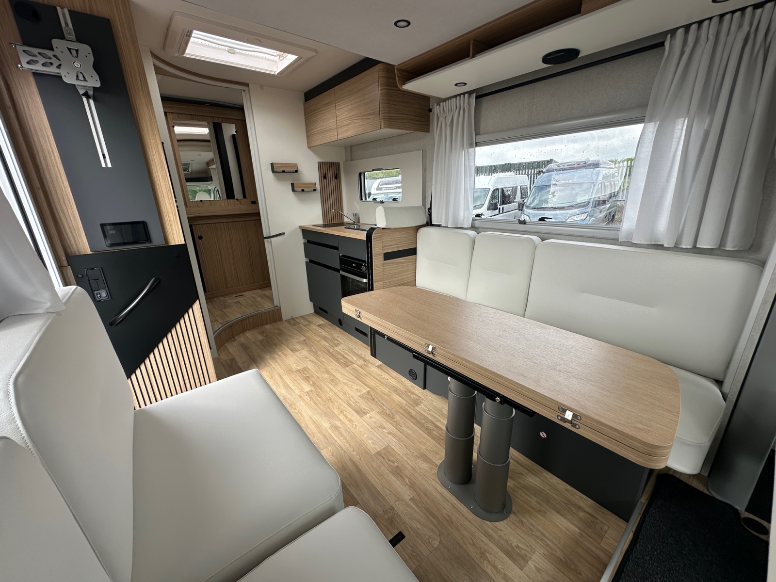 2025 Pilote P690D Evidence For Sale ROS355 29