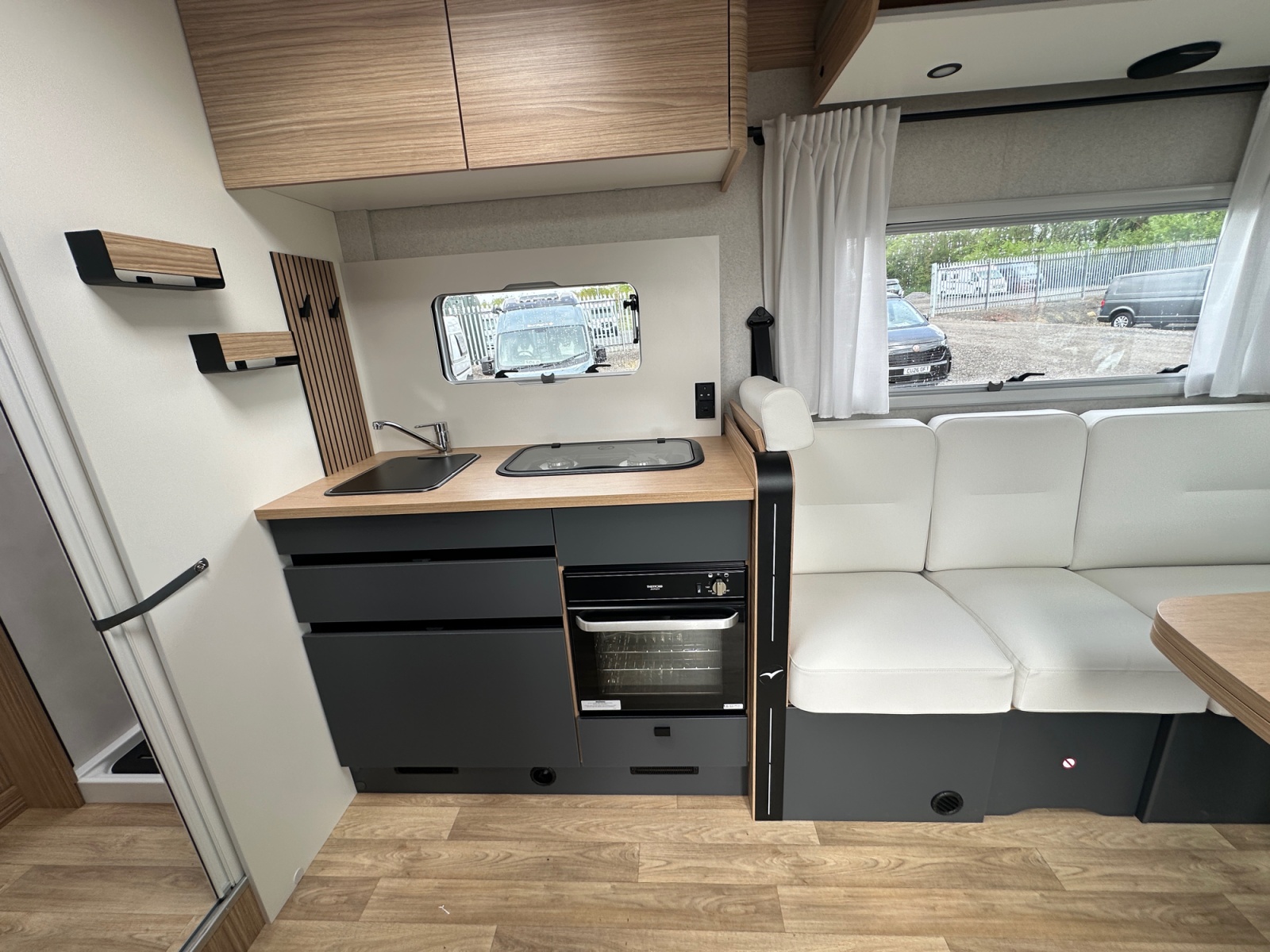 2025 Pilote P690D Evidence For Sale ROS355 31