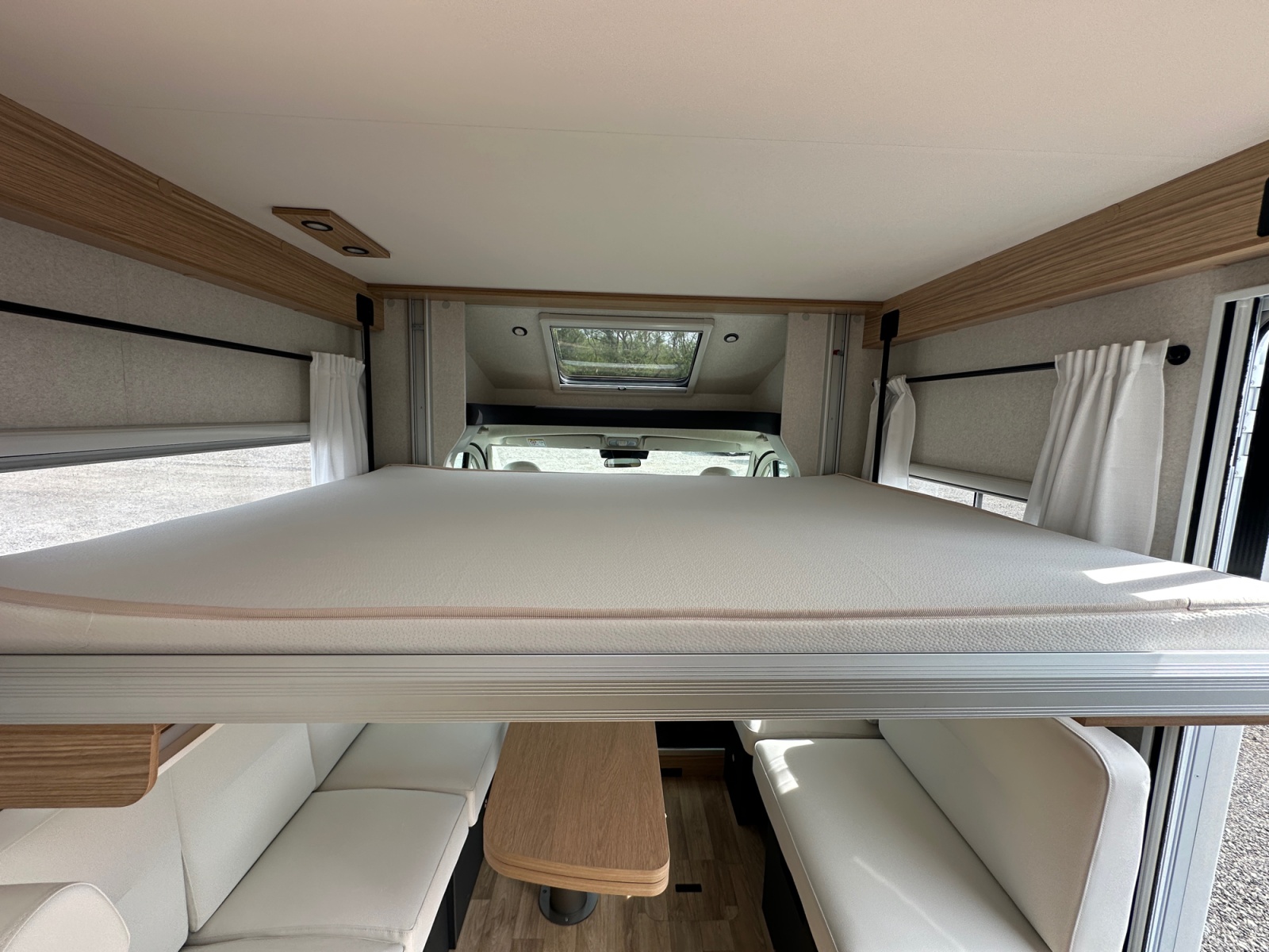 2025 Pilote P690D Evidence For Sale ROS355 59