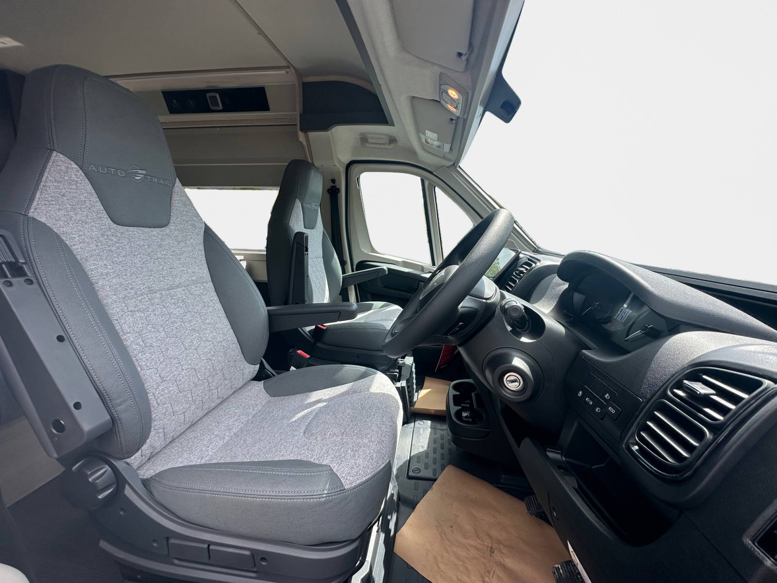 2026 Autotrail Expedition 68 For Sale AT5348 15