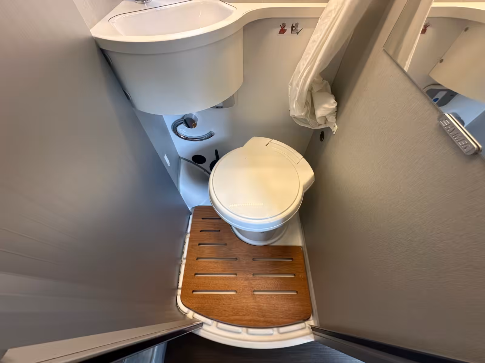 2022 Hymer Free 540 For Sale ROS364 39