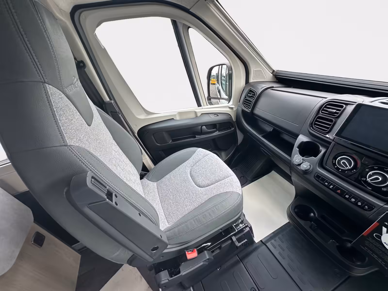 2026 Autotrail Expedition 68 For Sale AT5372 11