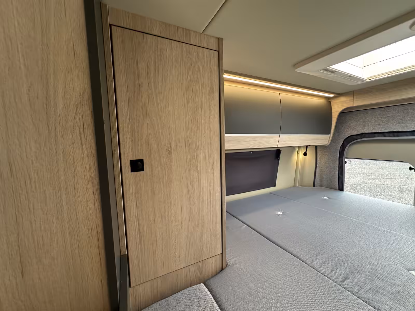 2026 Autotrail Expedition 68 For Sale AT5372 38