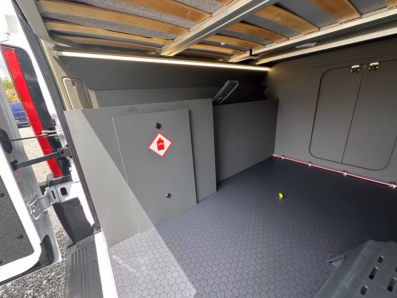 2026 Autotrail Expedition 68 For Sale AT5372 46