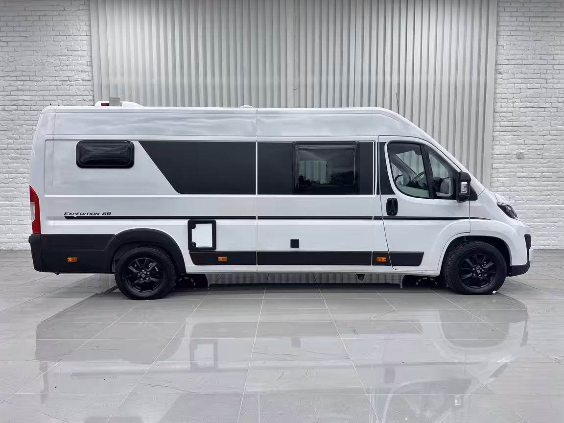2026 Autotrail Expedition 68 For Sale AT5372 6