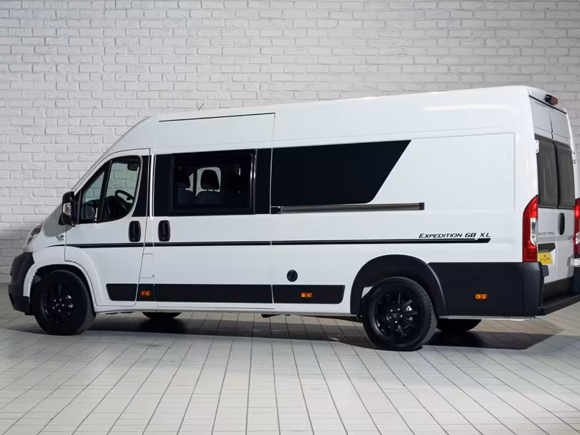 2026 Autotrail Expedition 68 XL For Sale AT5368 3