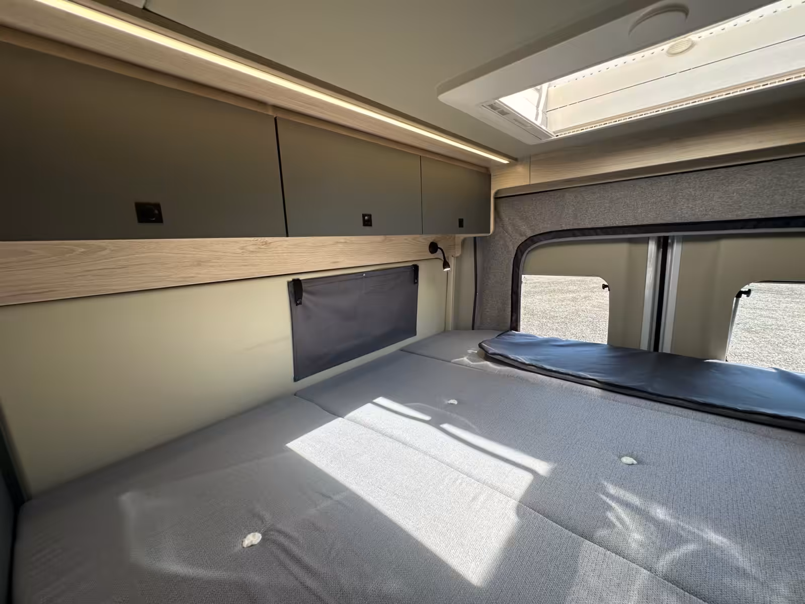2026 Autotrail Expedition 68 XL For Sale AT5368 38