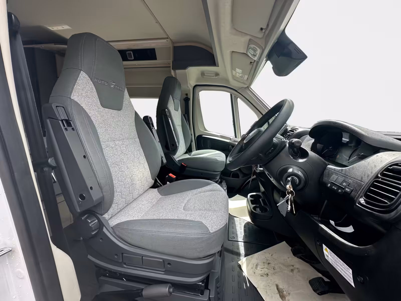2026 Autotrail Expedition 68XL Flex For Sale AT5373 10