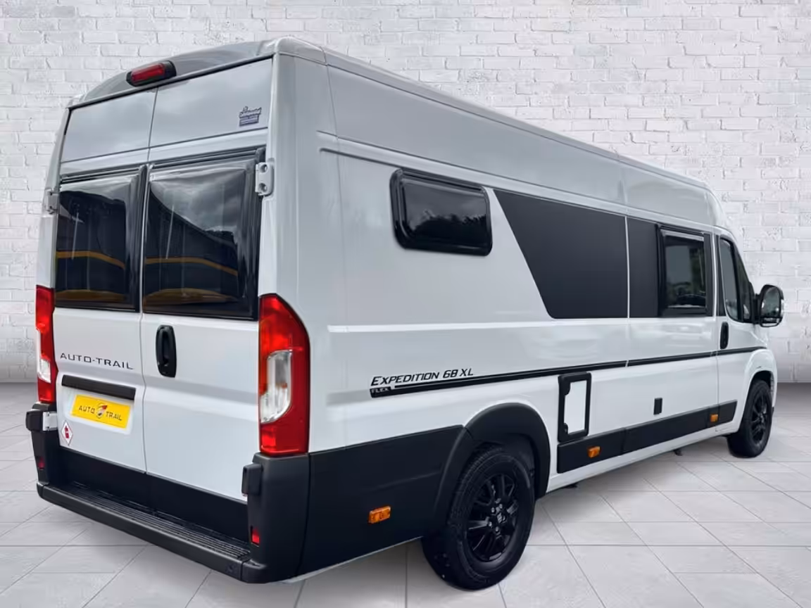 2026 Autotrail Expedition 68XL Flex For Sale AT5373 5